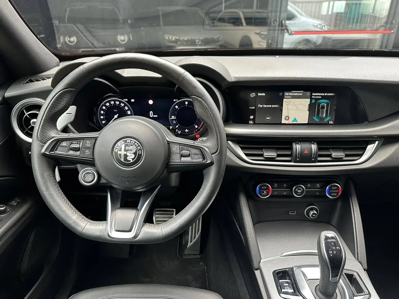 Alfa Romeo Stelvio 2025 — фото 13