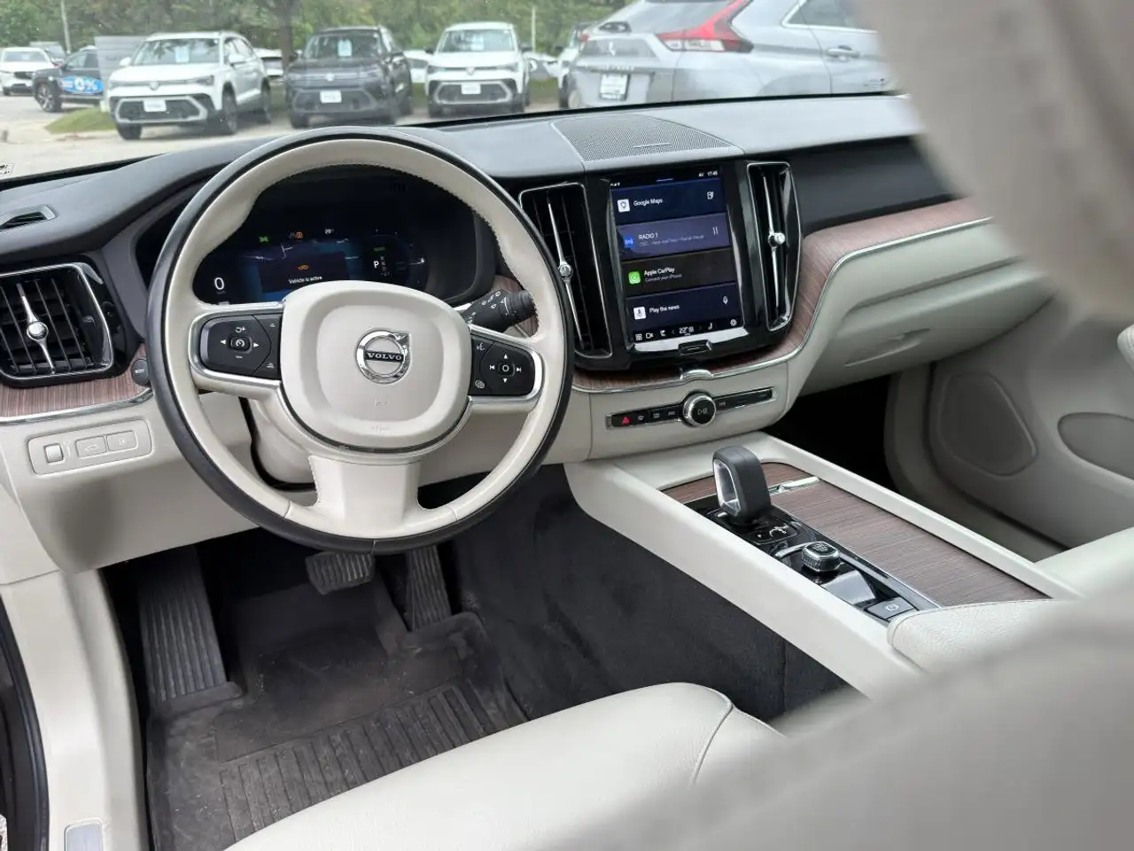 Volvo XC60 снимка Volvo XC60