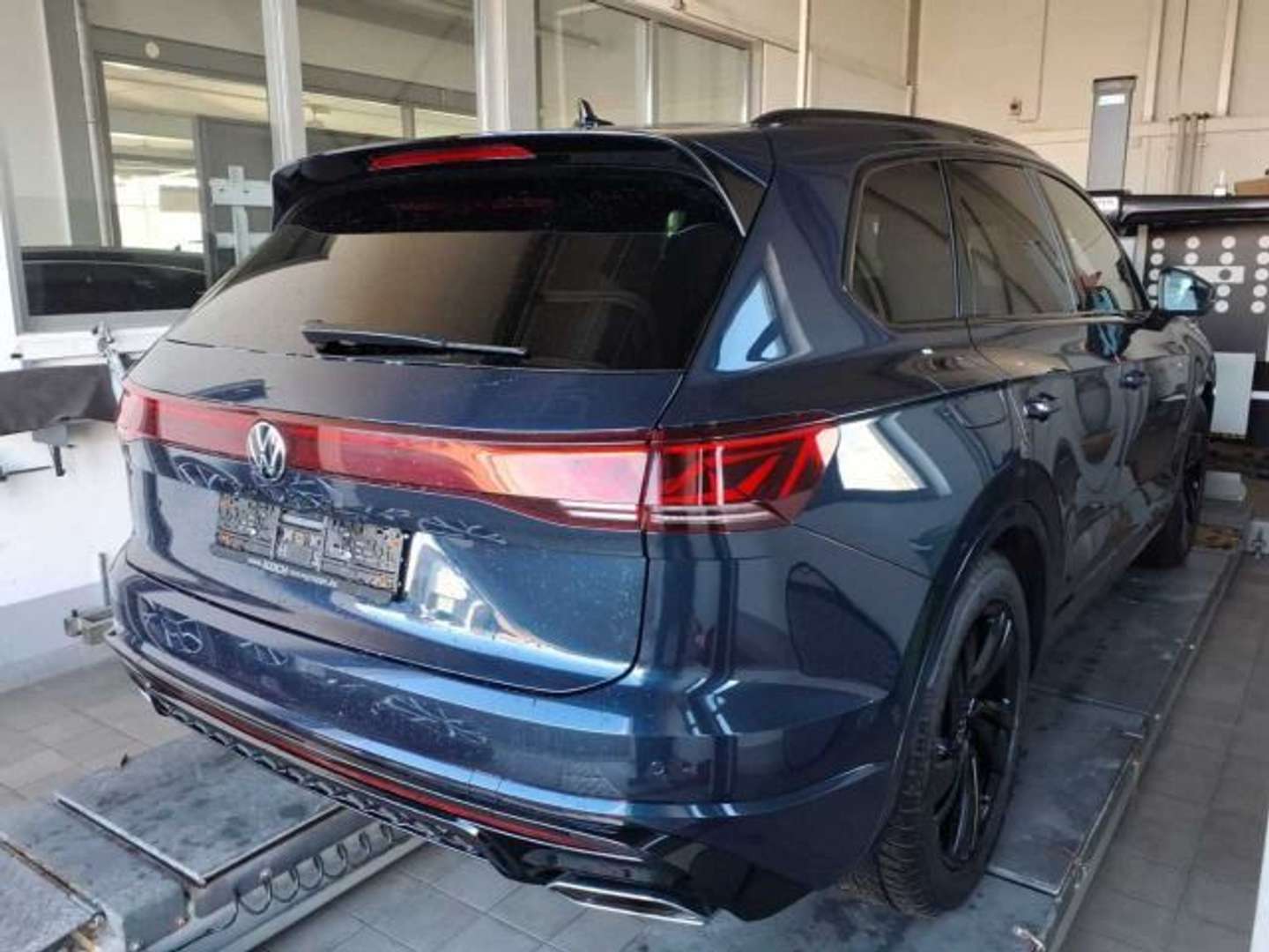 Volkswagen Touareg TDI R-Line -  - Joinsteer - #1