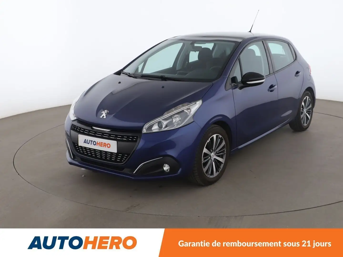 Peugeot 208 1.2 PureTech Active Bleu - 1