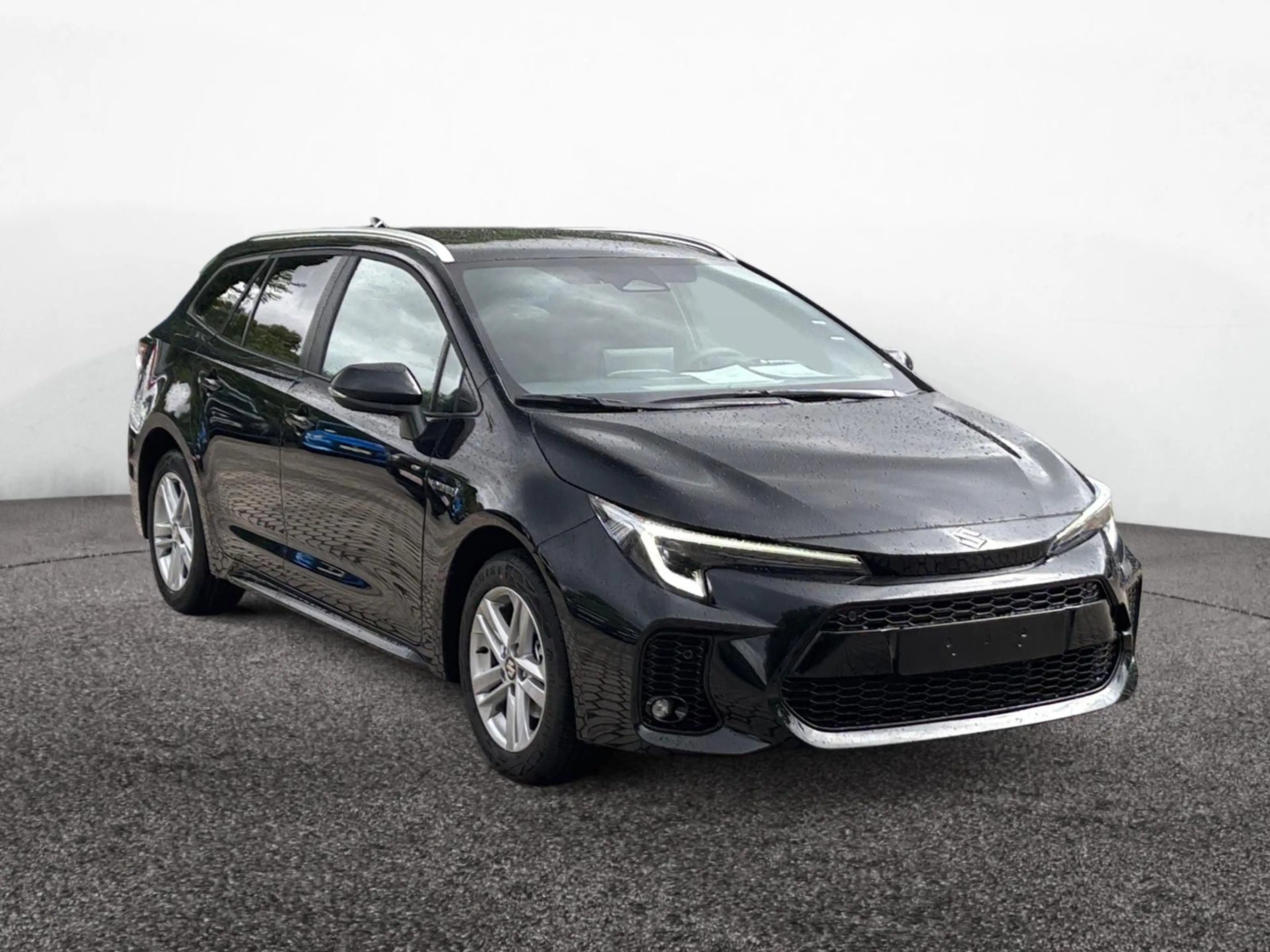 Suzuki Swace Comfort+ CVT Hybrid — photo 8