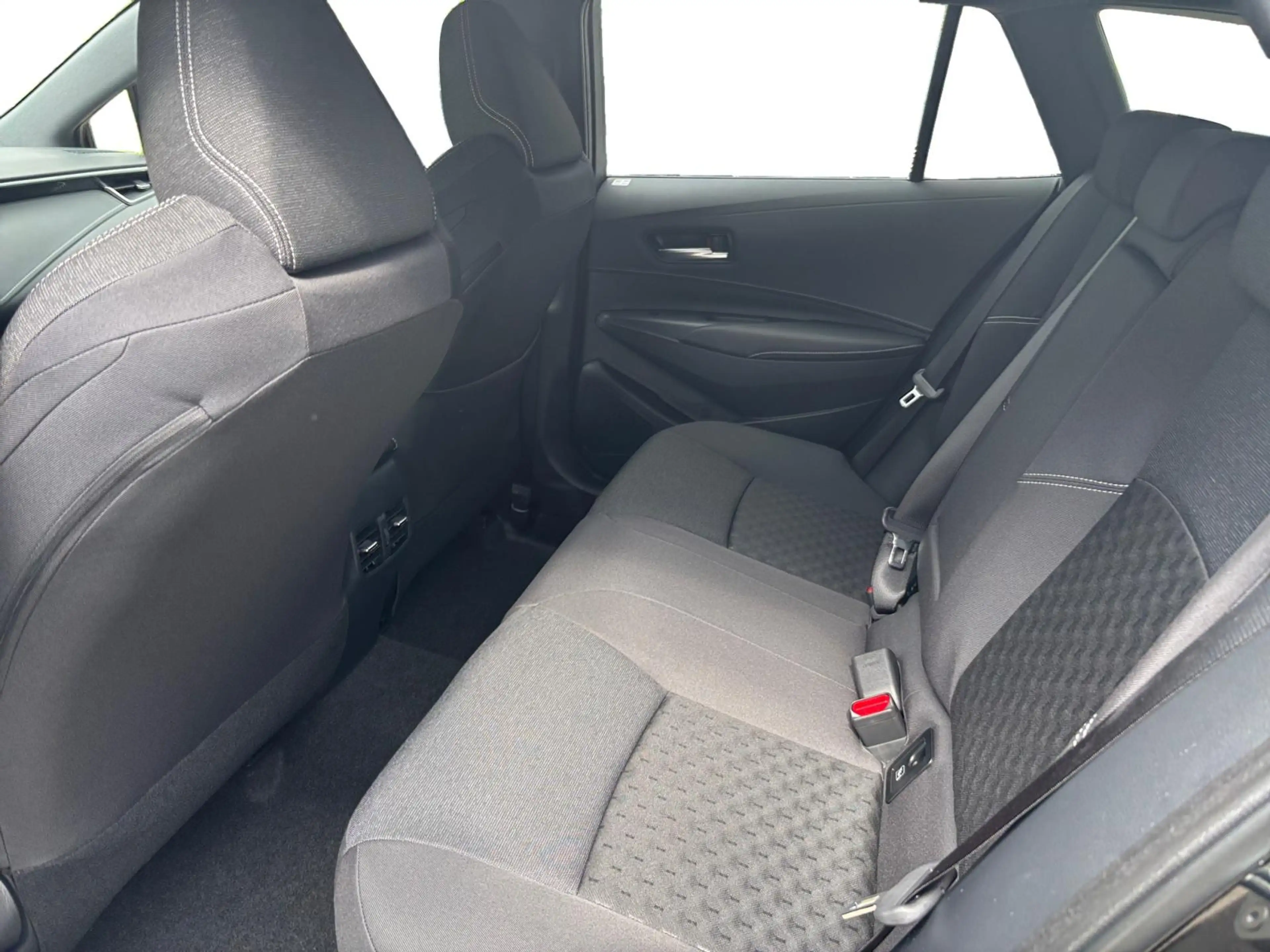 Suzuki Swace Comfort+ CVT Hybrid — photo 14