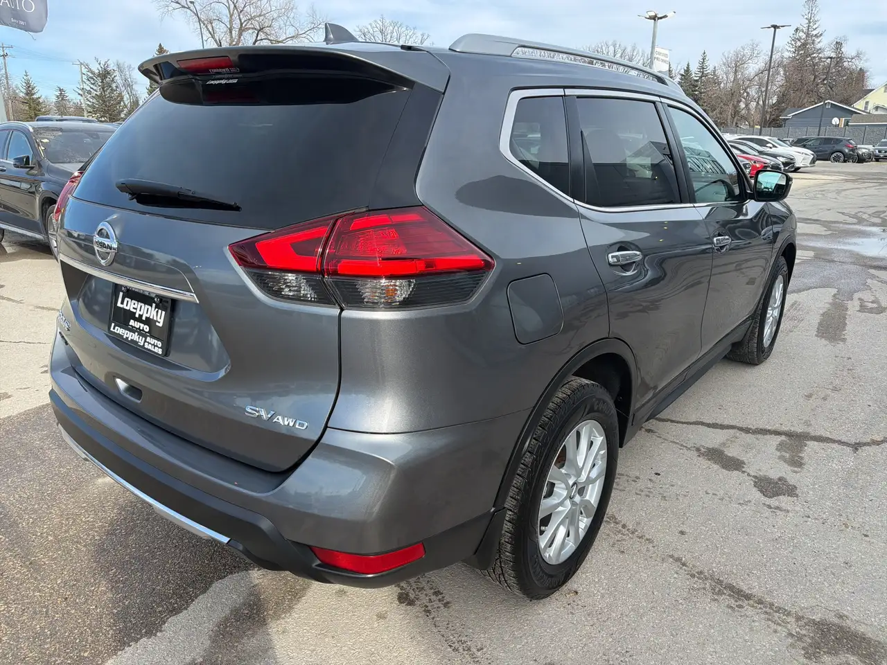 Nissan Rogue снимка Nissan Rogue