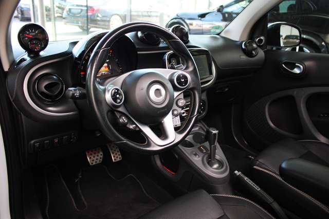 smart forTwo FORTWO CABRIO *BRABUS 80KW ORIGINAL* XCLUSIVE!