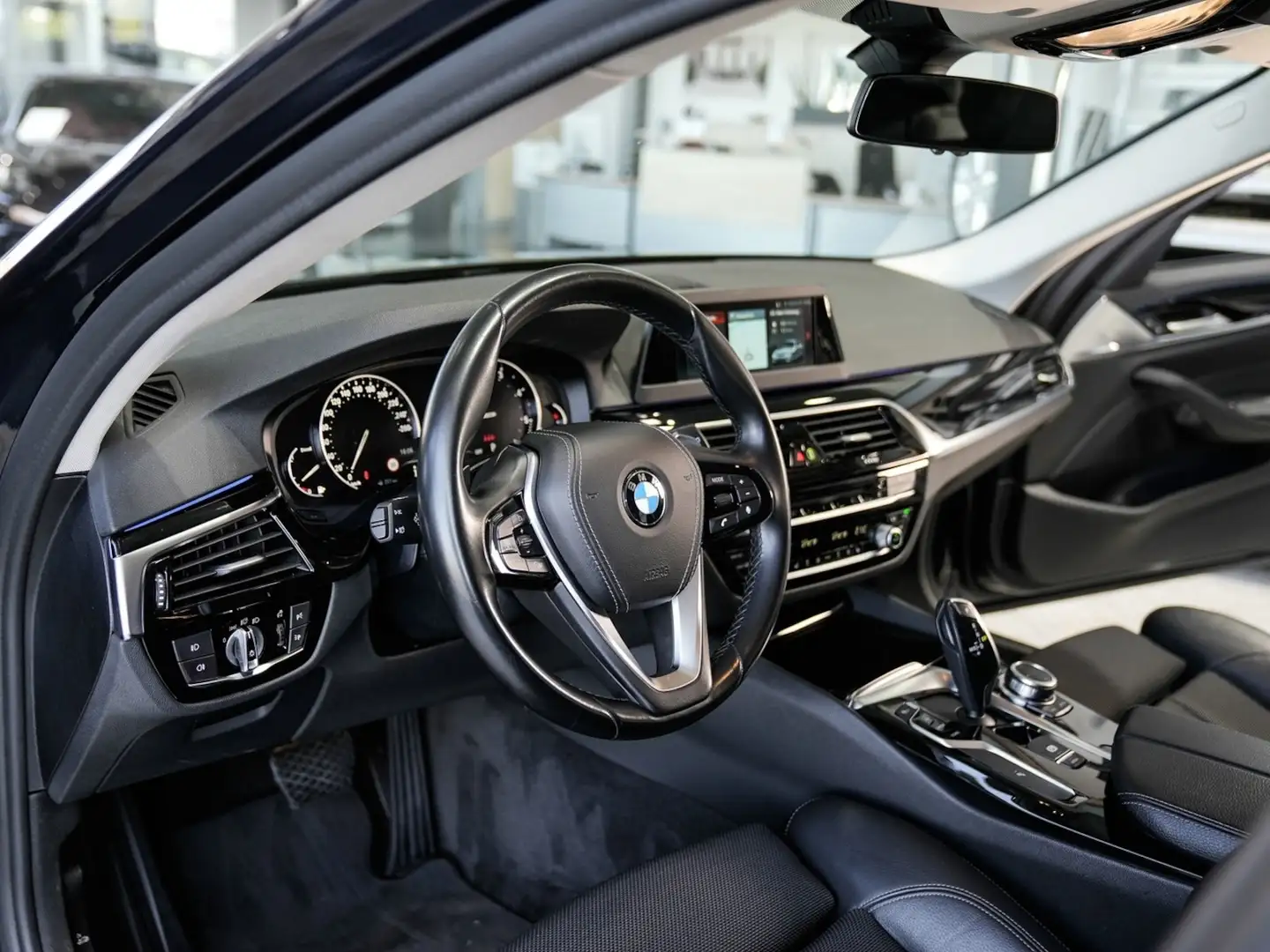 BMW 530 530d xDrive Touring Sport-Aut Sport Line Kamera Blu/Azzurro - 2