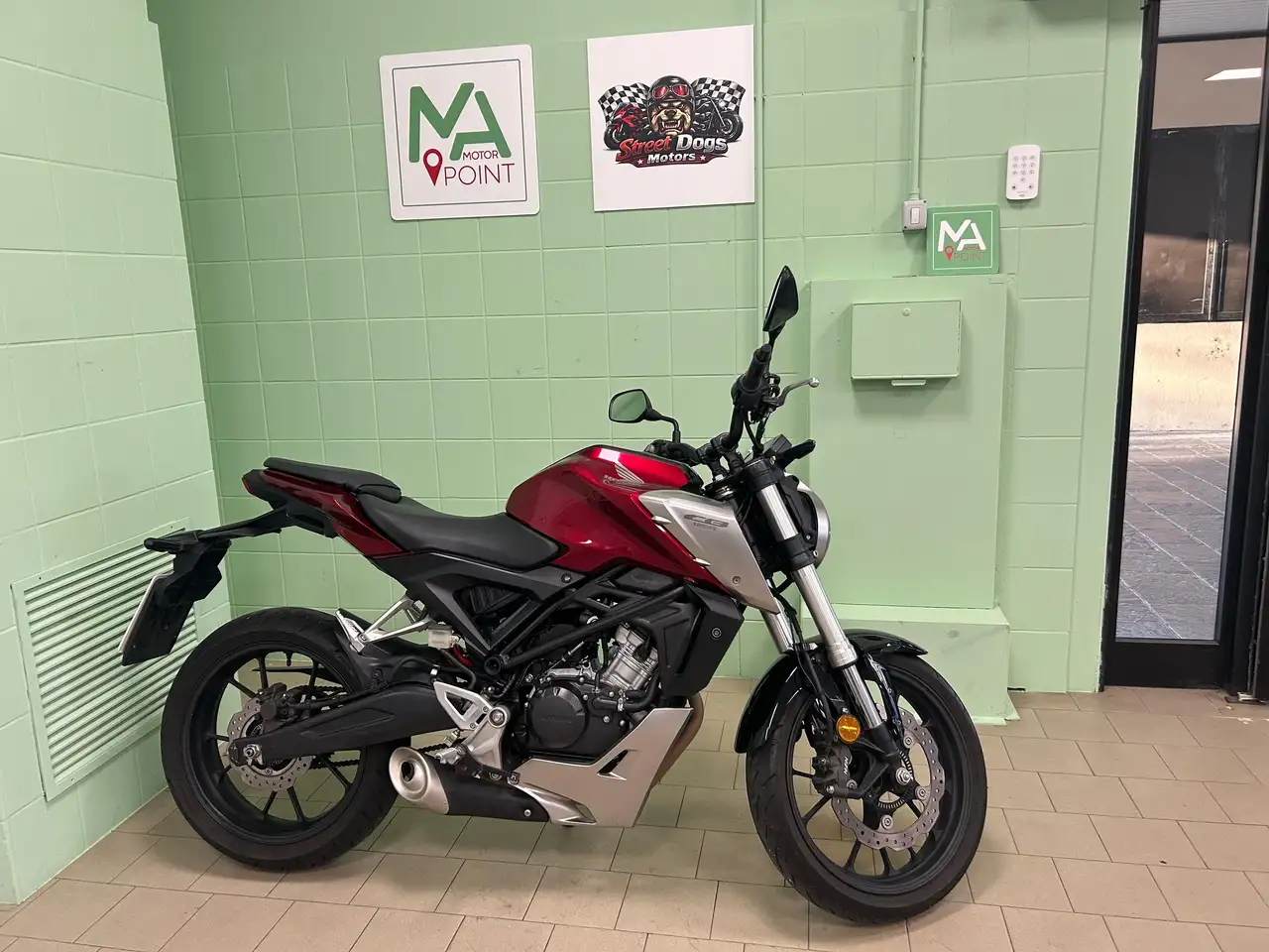 Honda CB 125