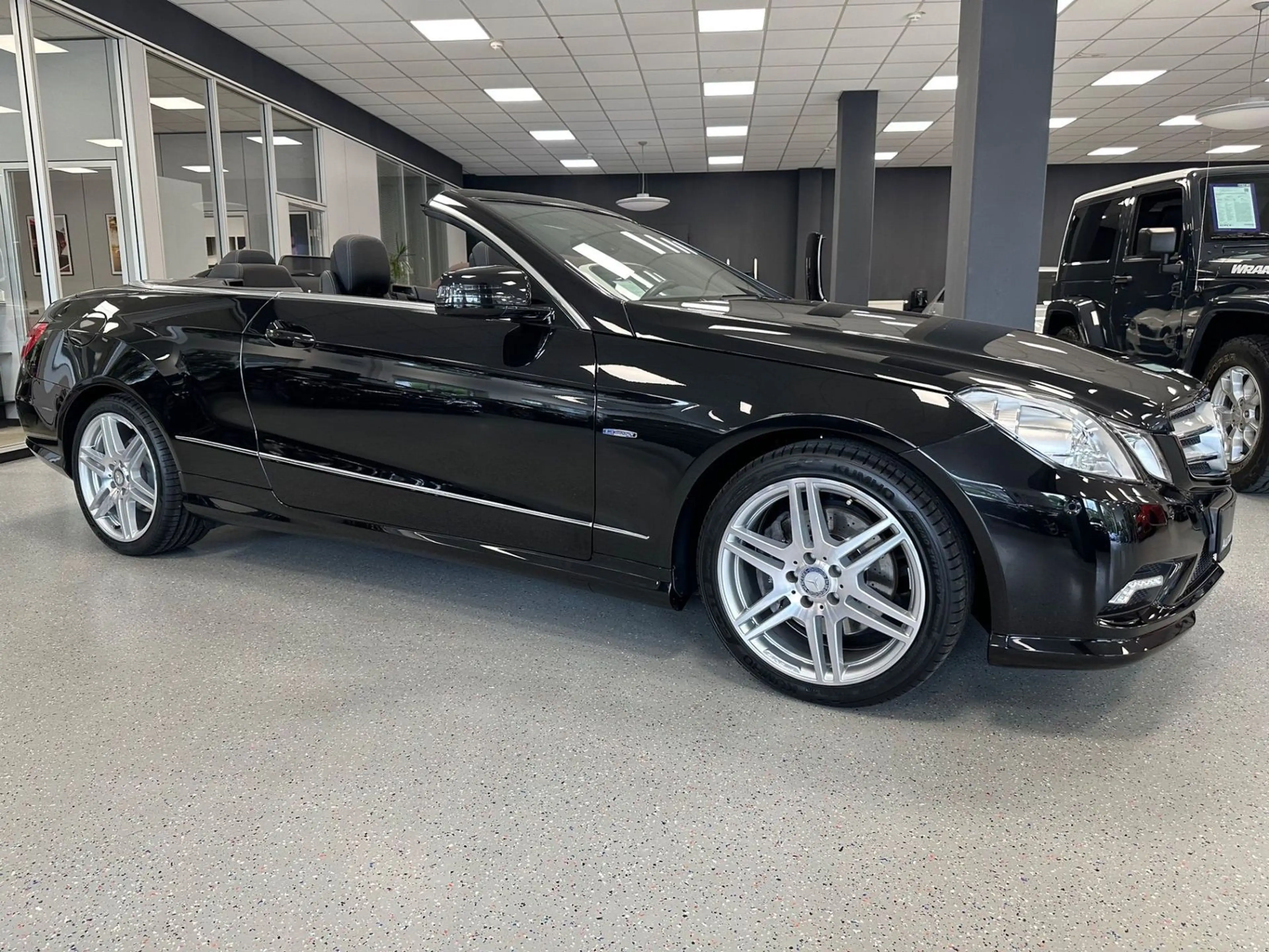 Mercedes-Benz E 350 CGI Avantgarde|AMG-Line|H/K|ILS|Airascraf — photo 7