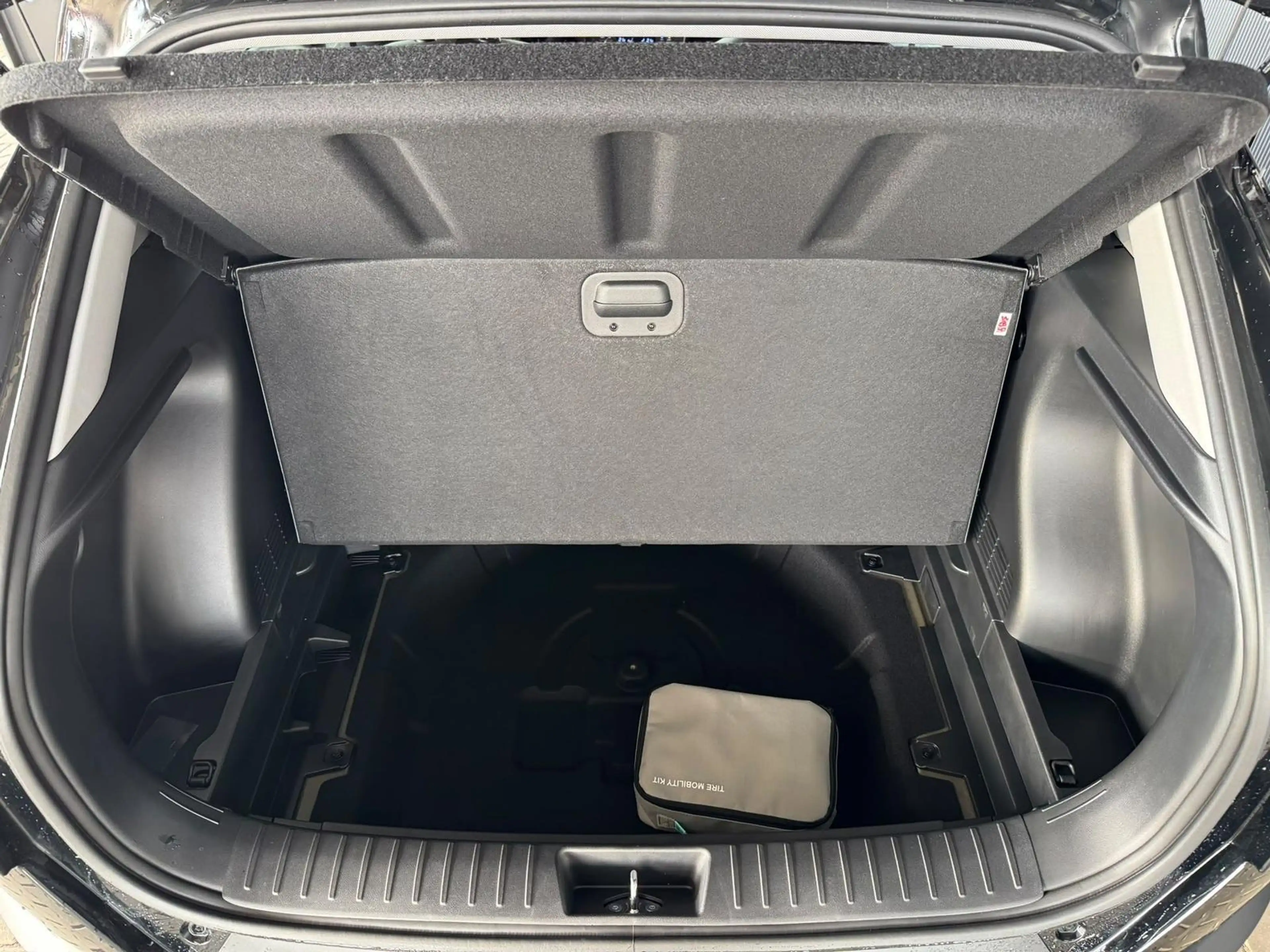 Hyundai KONA Comfort Plus 1.6 T-GDI 2WD 7-DCT / 360 Grad / PDC — photo 9