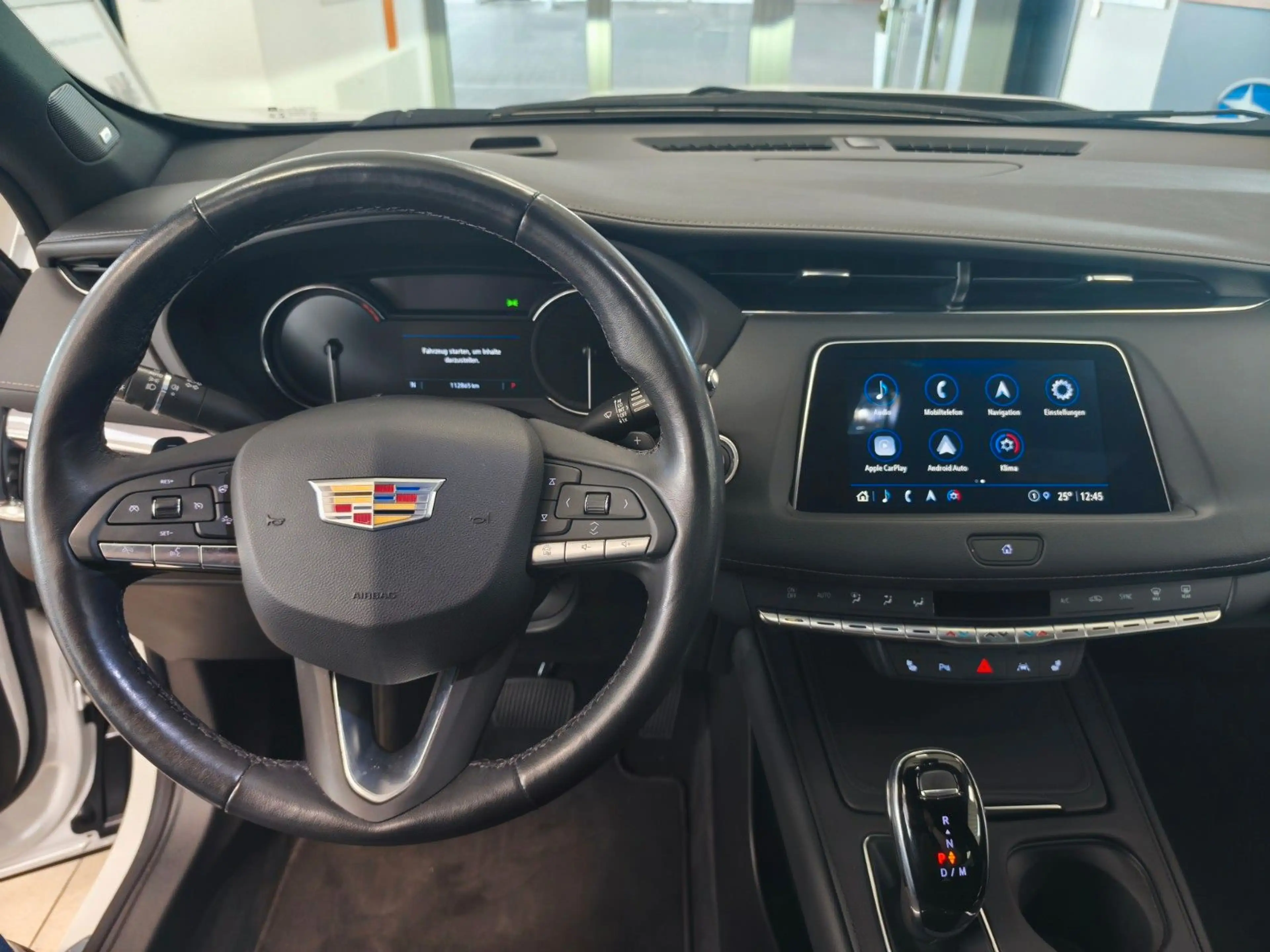 Cadillac XT4 Luxury AWD — photo 10