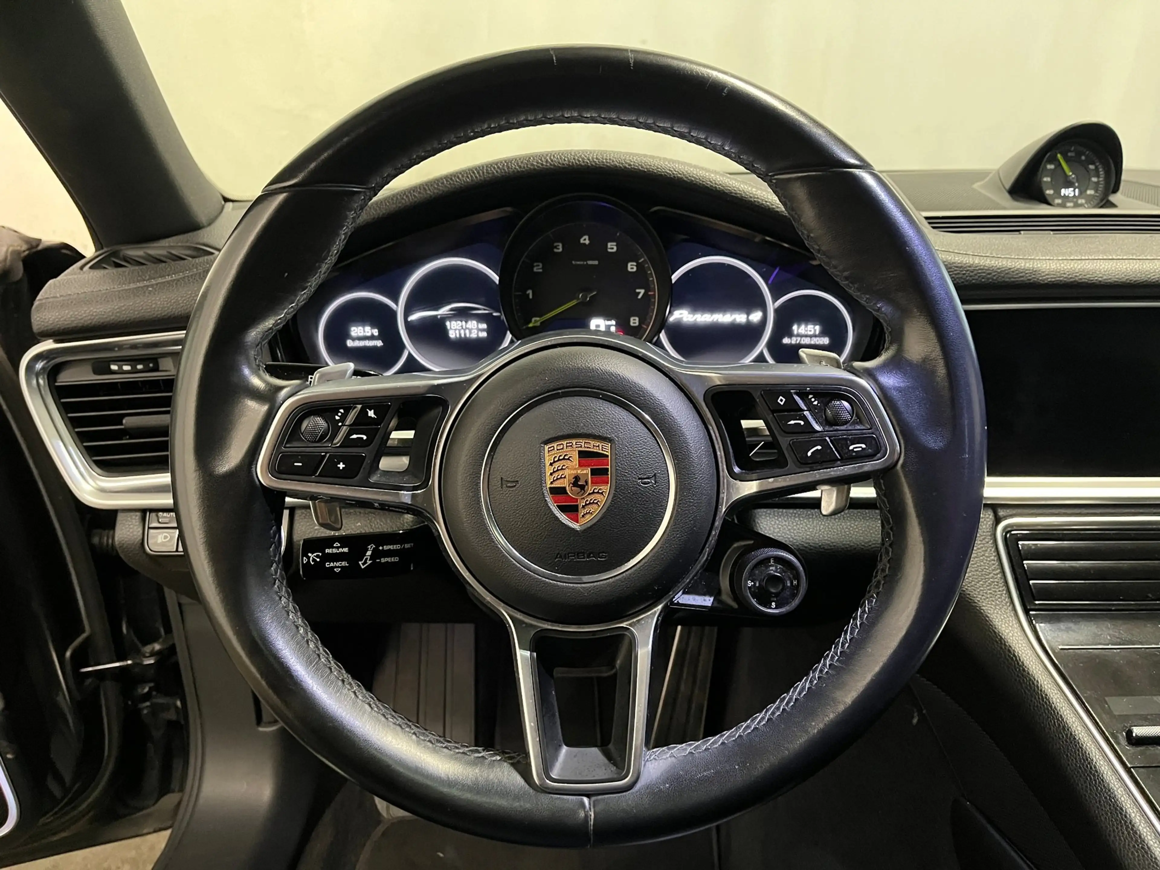 Porsche Panamera 2.9 4 E-Hybrid — photo 11