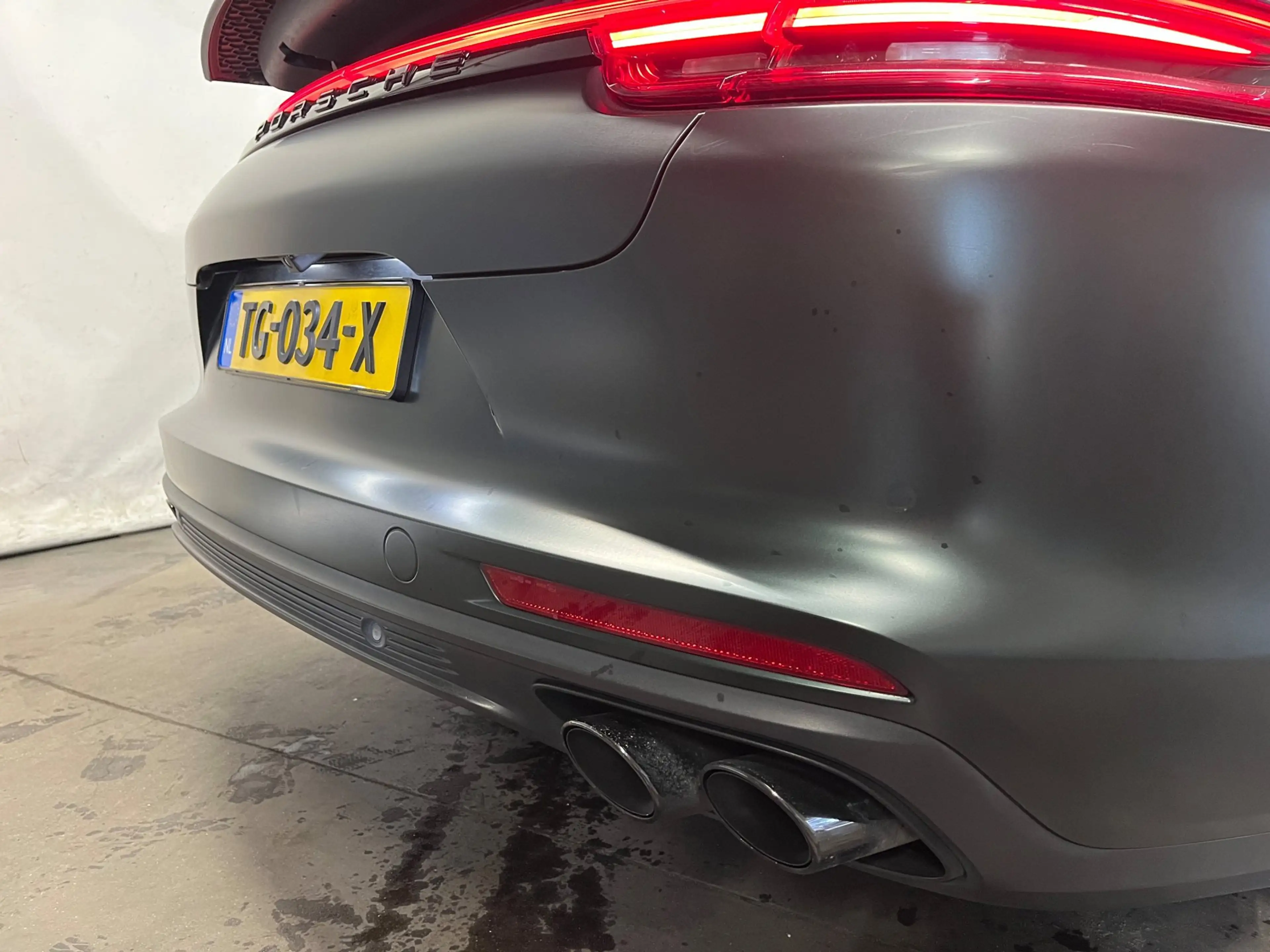 Porsche Panamera 2.9 4 E-Hybrid — photo 8