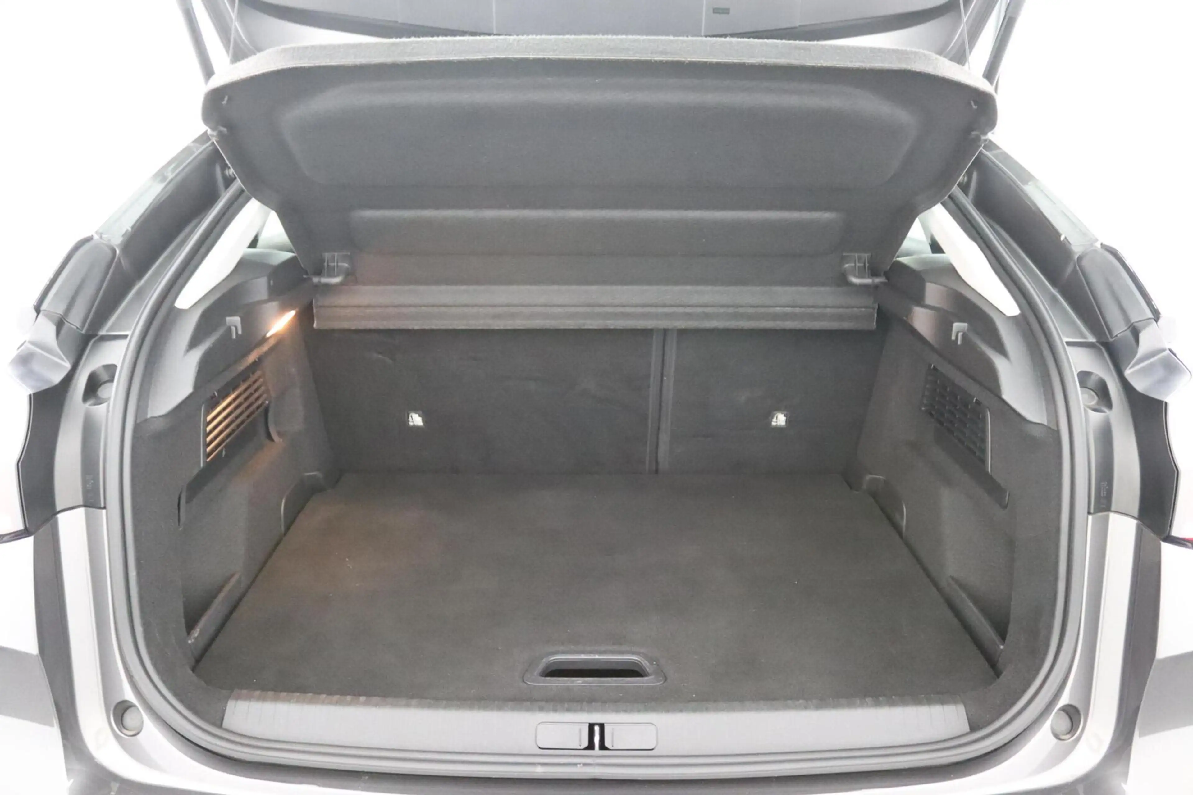 Citroen E-C4 Electric Feel Pack 50 kWh — photo 40