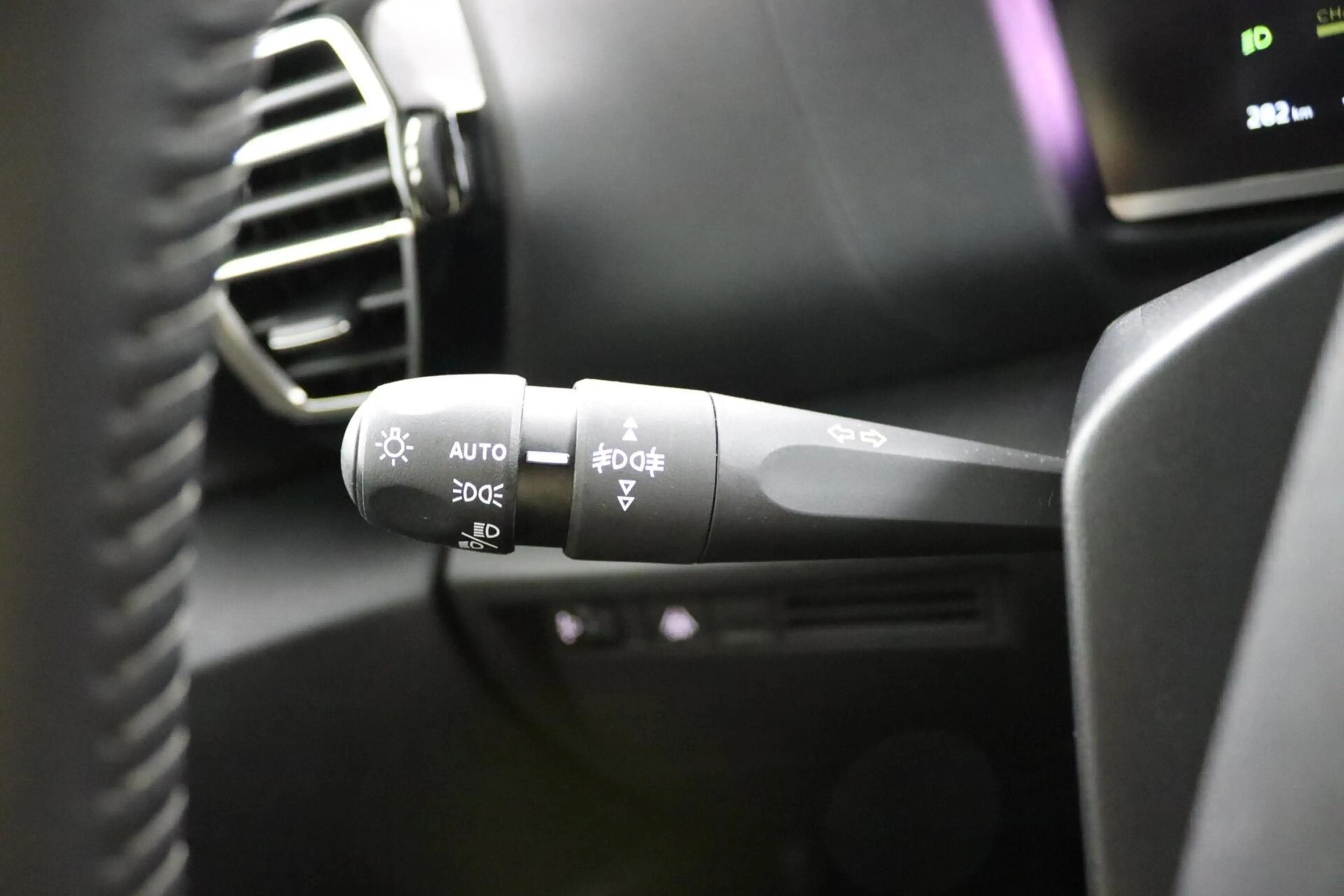 Citroen E-C4 Electric Feel Pack 50 kWh — photo 18