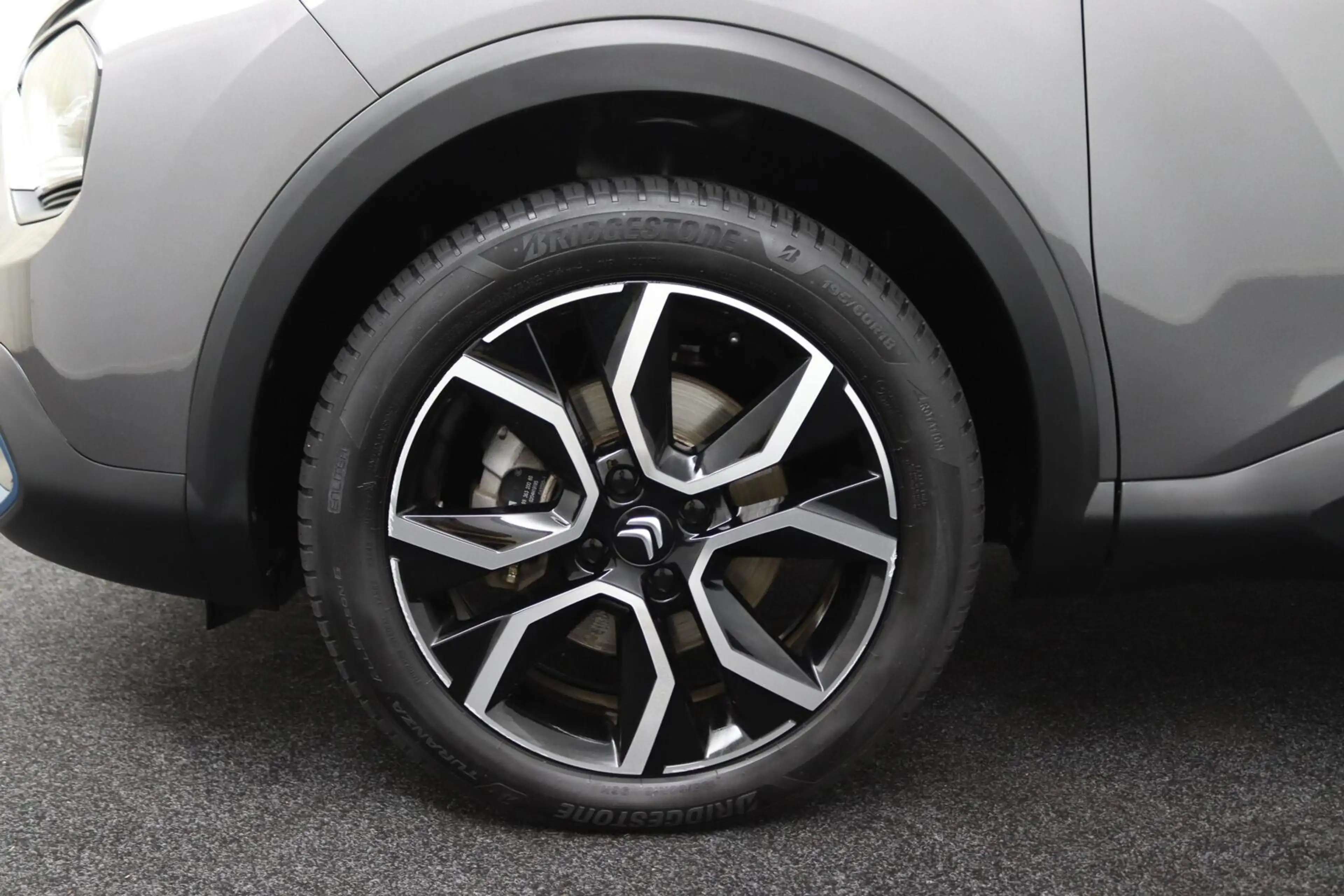 Citroen E-C4 Electric Feel Pack 50 kWh — photo 36