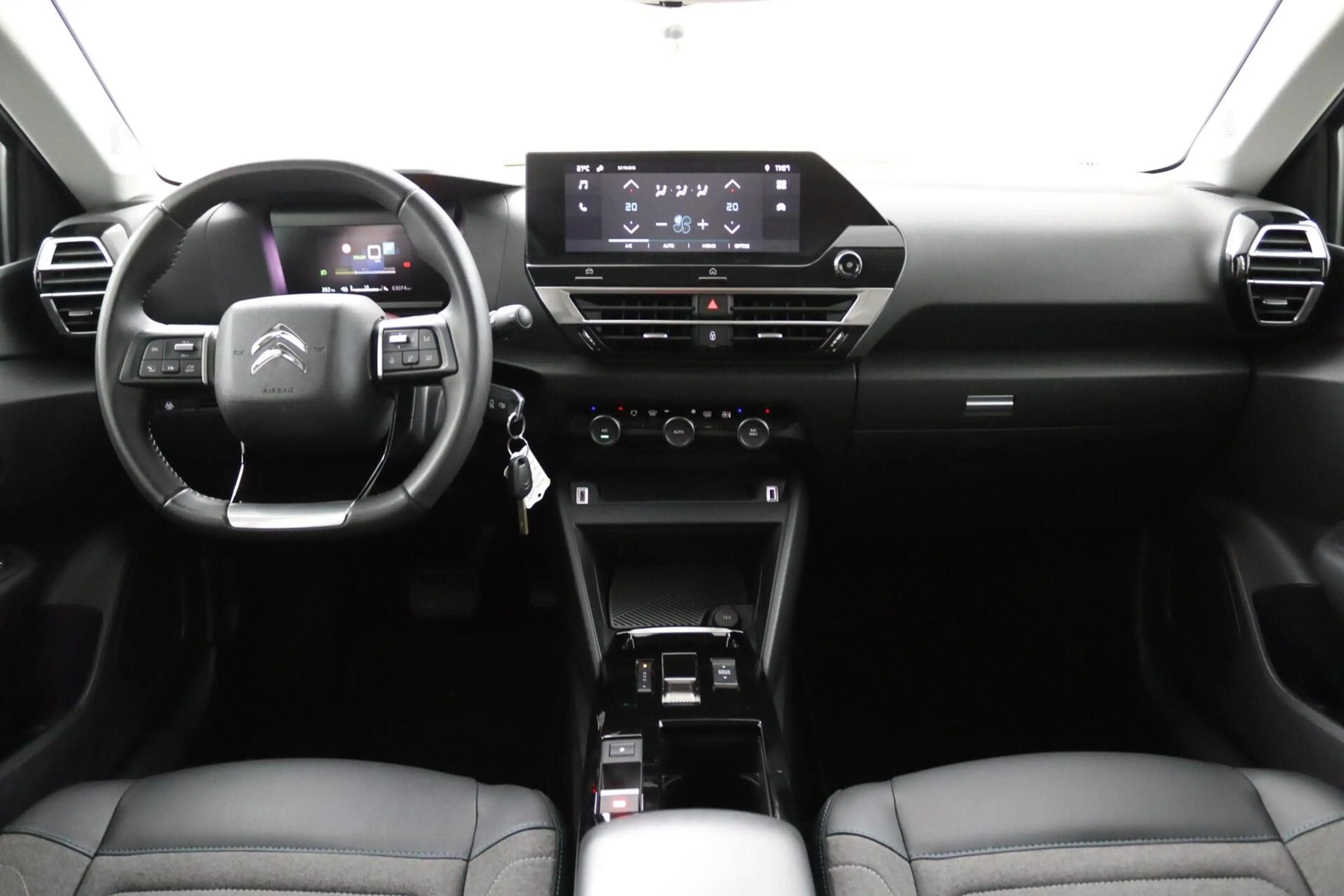 Citroen E-C4 Electric Feel Pack 50 kWh — photo 4