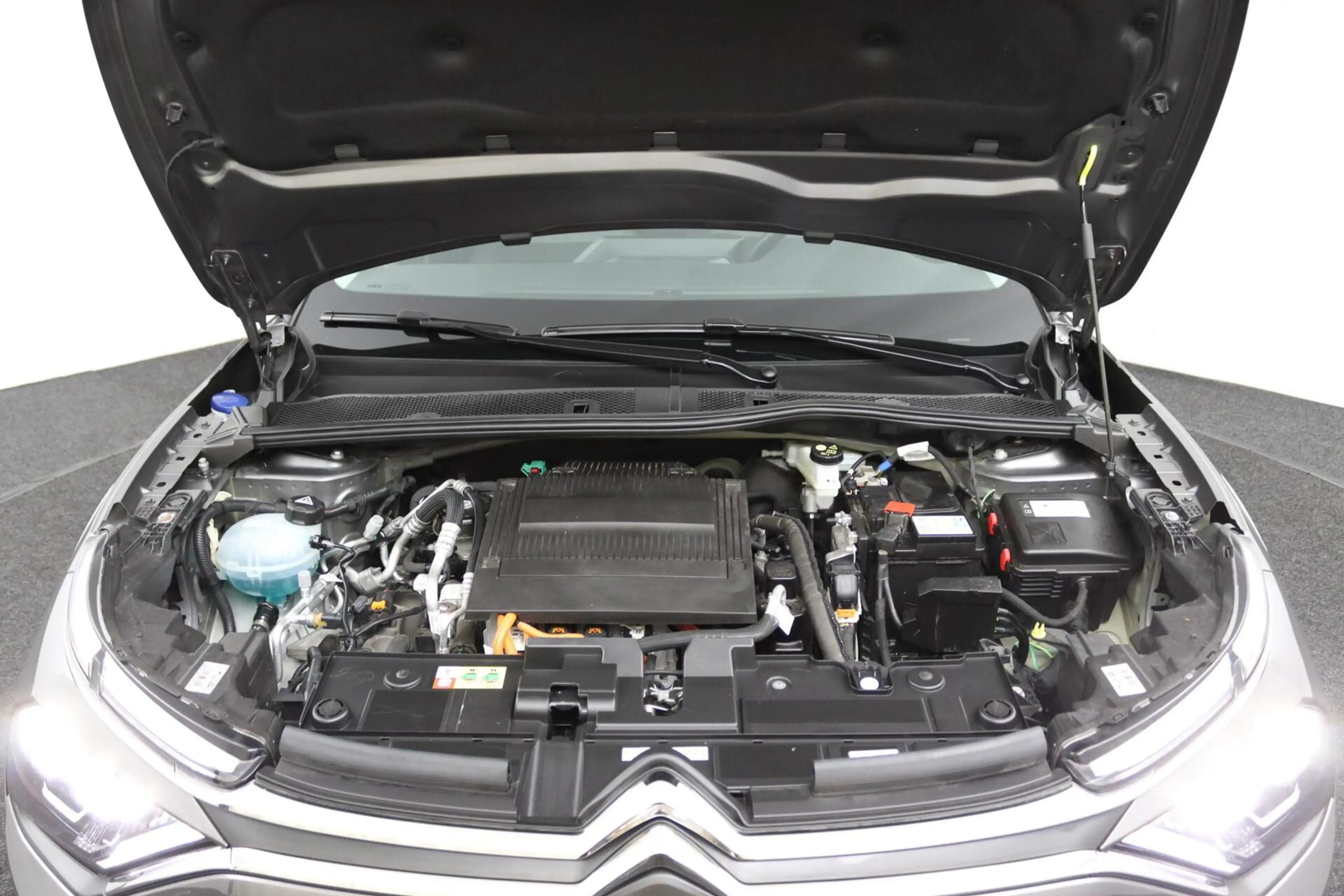 Citroen E-C4 Electric Feel Pack 50 kWh — photo 31