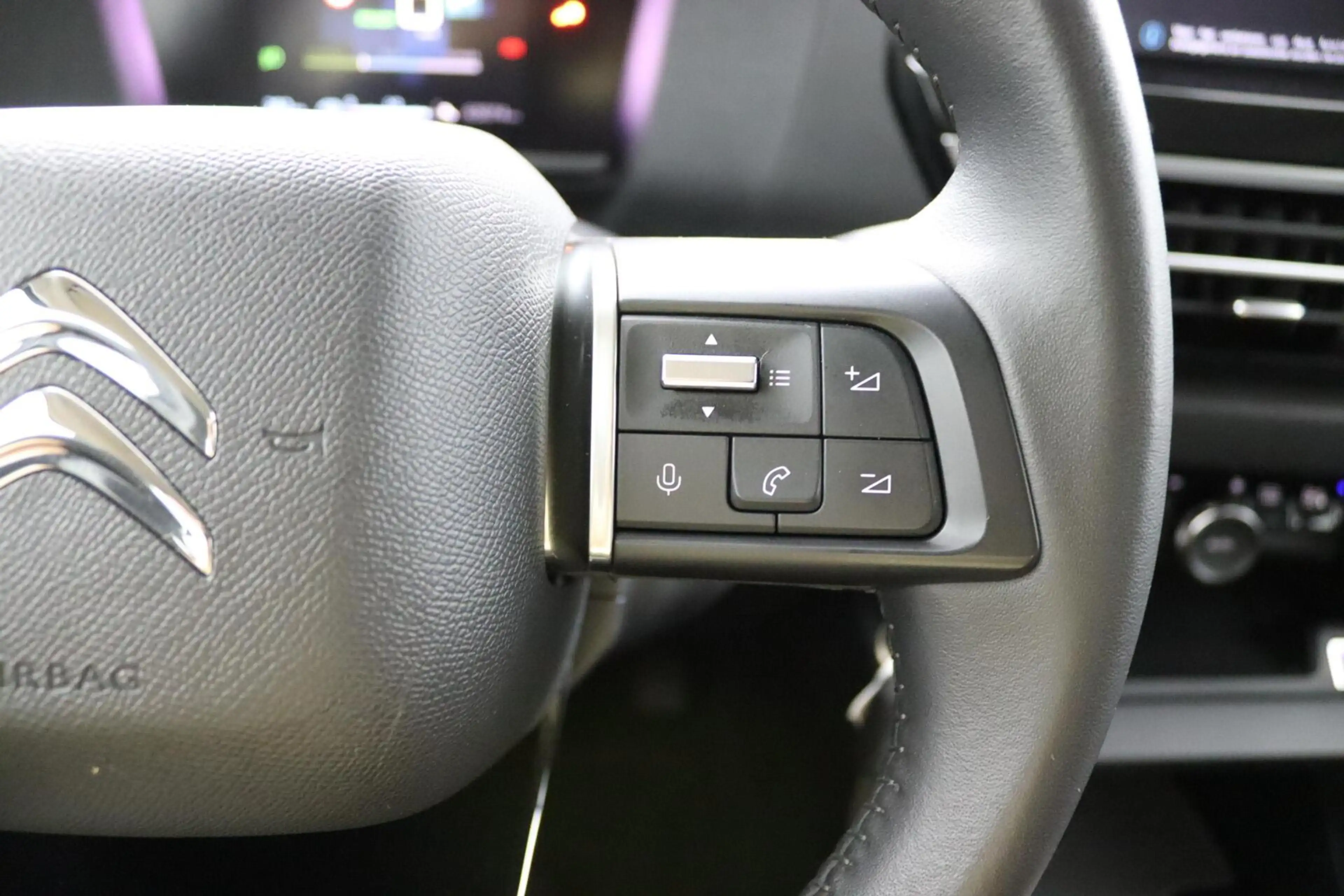 Citroen E-C4 Electric Feel Pack 50 kWh — photo 20