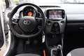 Toyota Aygo 1.0 VVT-i x-play NL-Auto!! Navigatie I Camera -- H bijela - thumbnail 7