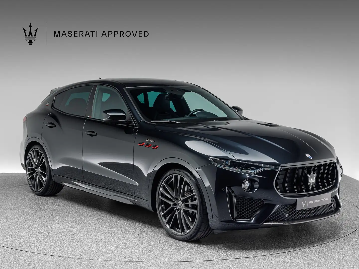 Maserati Levante Trofeo Q4 ZEGNA EDITION Schwarz - 2