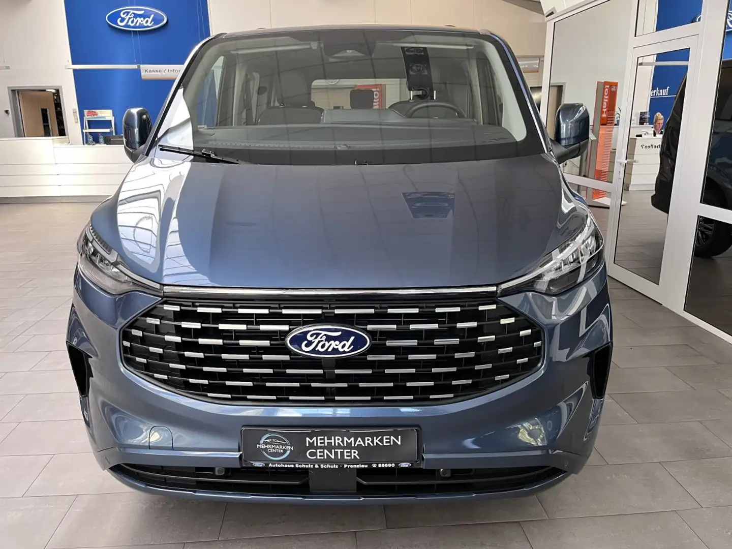 Ford Tourneo 2.0 EcoBlue Automatik  Titanium Standheizung Bleu - 2