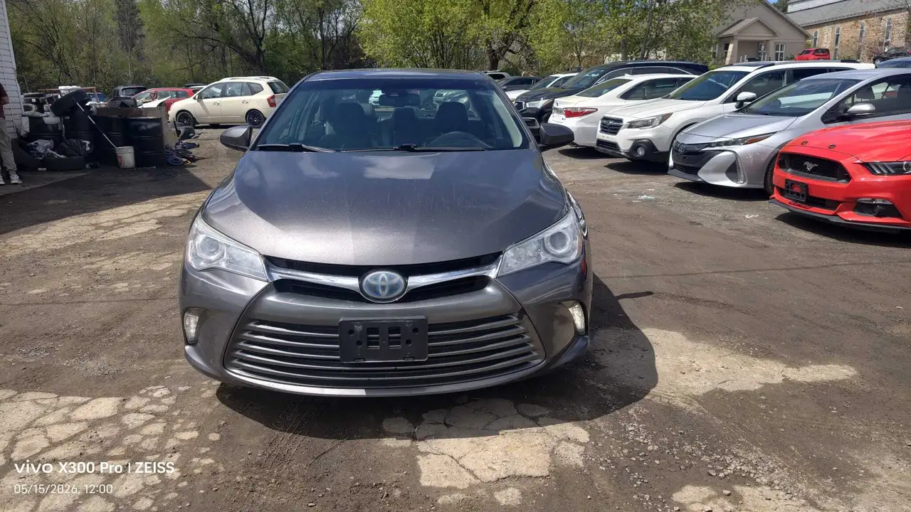 Toyota Camry снимка Toyota Camry