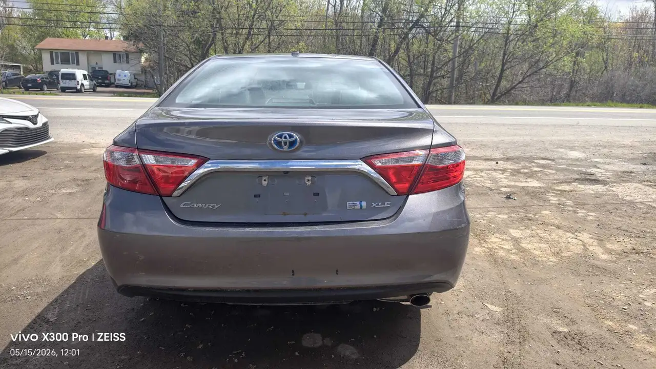 Toyota Camry снимка Toyota Camry