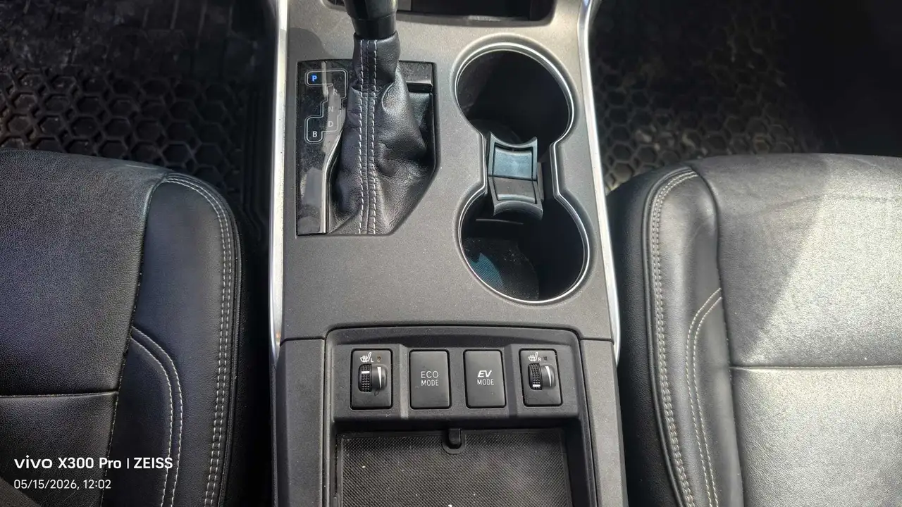 Toyota Camry снимка Toyota Camry