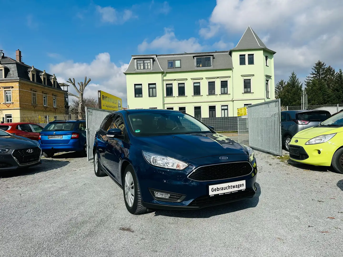Ford Focus Trend 17500 KM KLIMA SITZHEIZUNG EURO 6 TÜV NEU Azul - 1