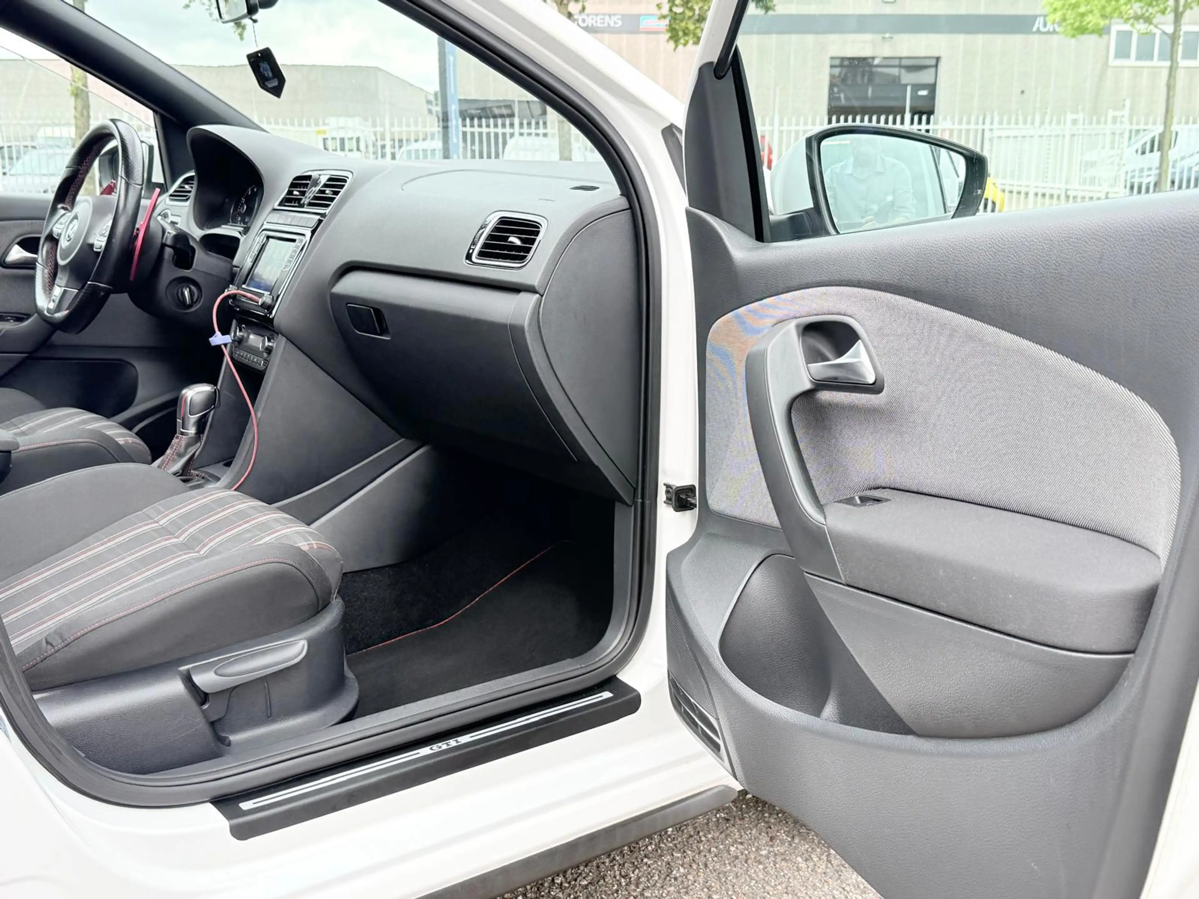 Volkswagen Polo GTI 1.4 TSI GTI|Automaat|Schuifdak|Carplay|NAP| — photo 13