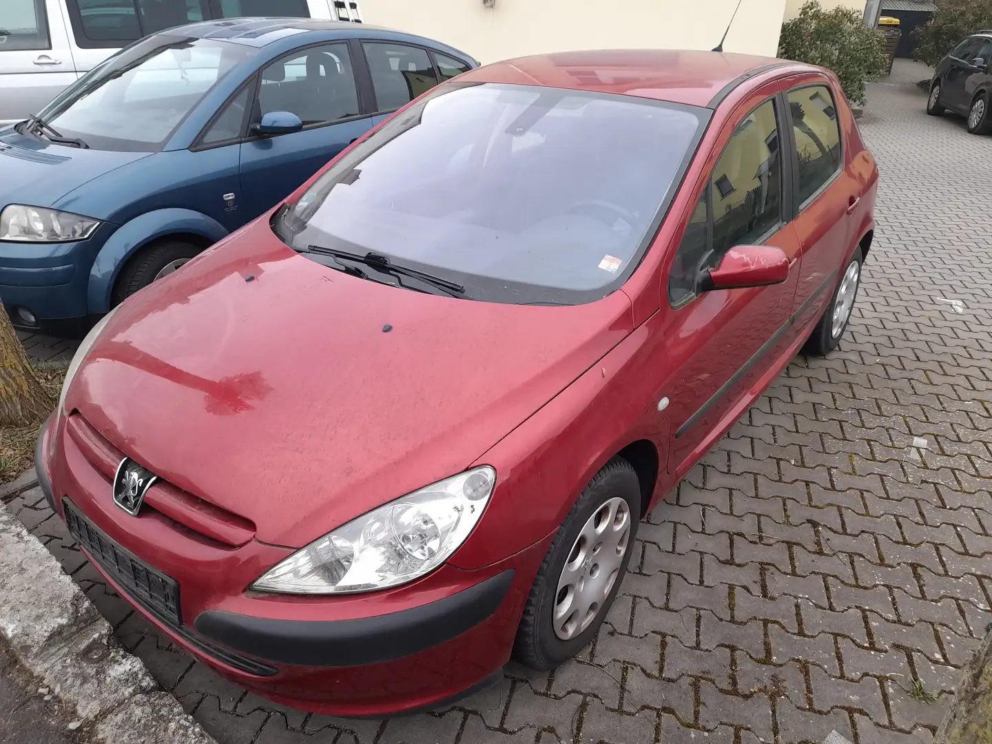 Peugeot 307 307 110 Premium Rot - 1