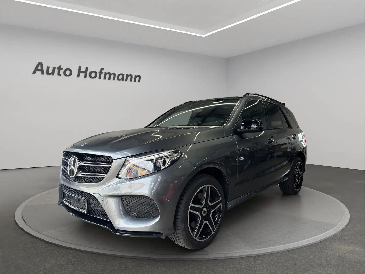 Mercedes-Benz GLE 350 GLE 350 d 4Matic 9G-TRONIC AMG Line Grau - 1