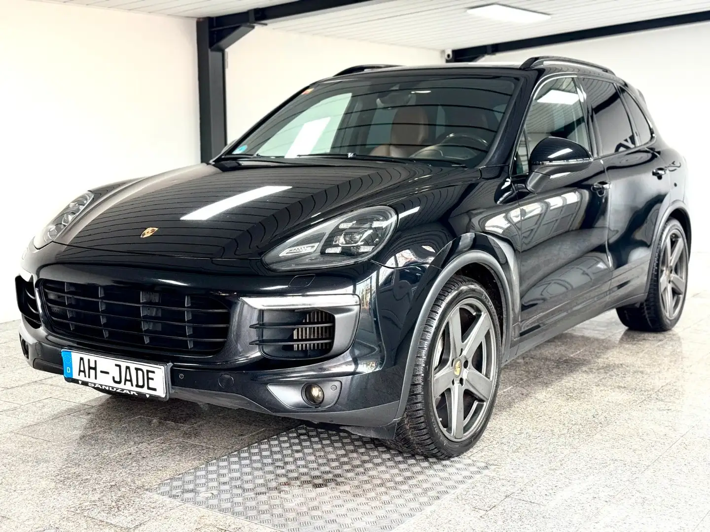 Porsche Cayenne S Diesel *AHK*Pano*Bose Schwarz - 2