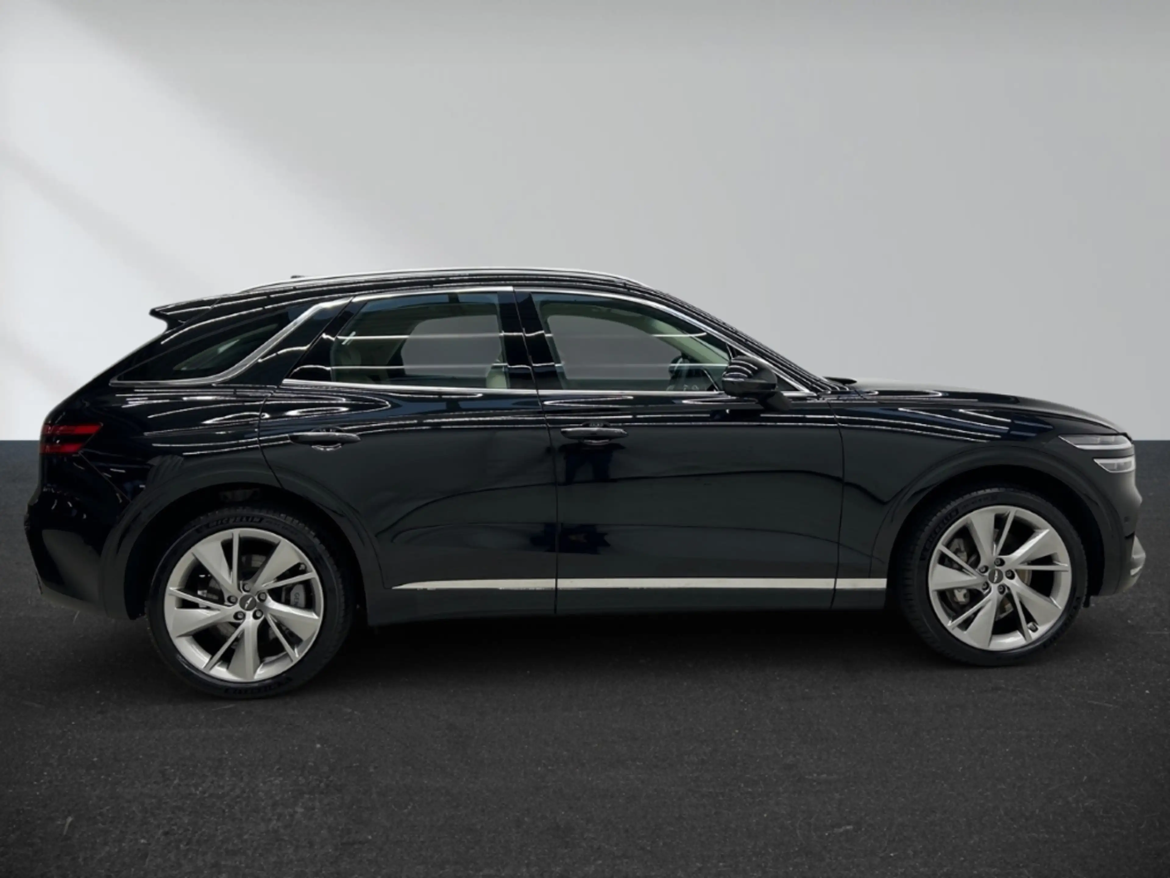 Genesis GV70 Luxury 4WD AD El. Panodach Memory Sitze LED ACC El — photo 5