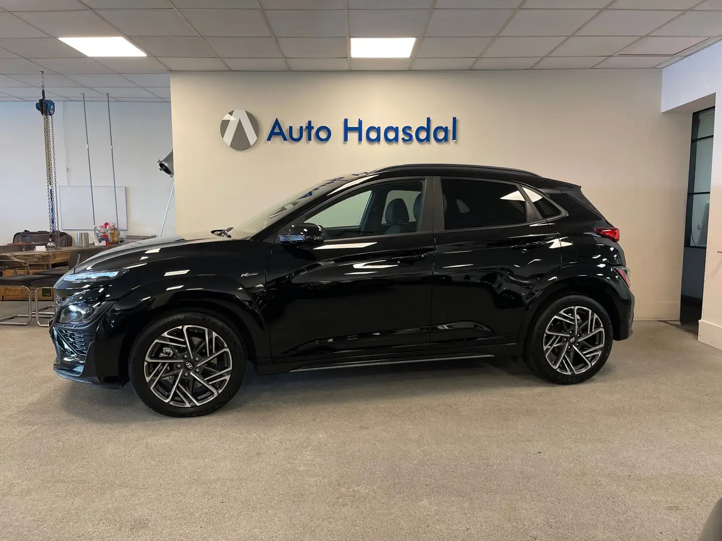 Hyundai KONA 1.6 T-GDI N-Line|199PK|AUTOMAAT|UNIEKE AUTO! Schwarz - 1