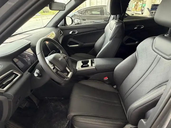 BYD Dolphin 2026, foto 4