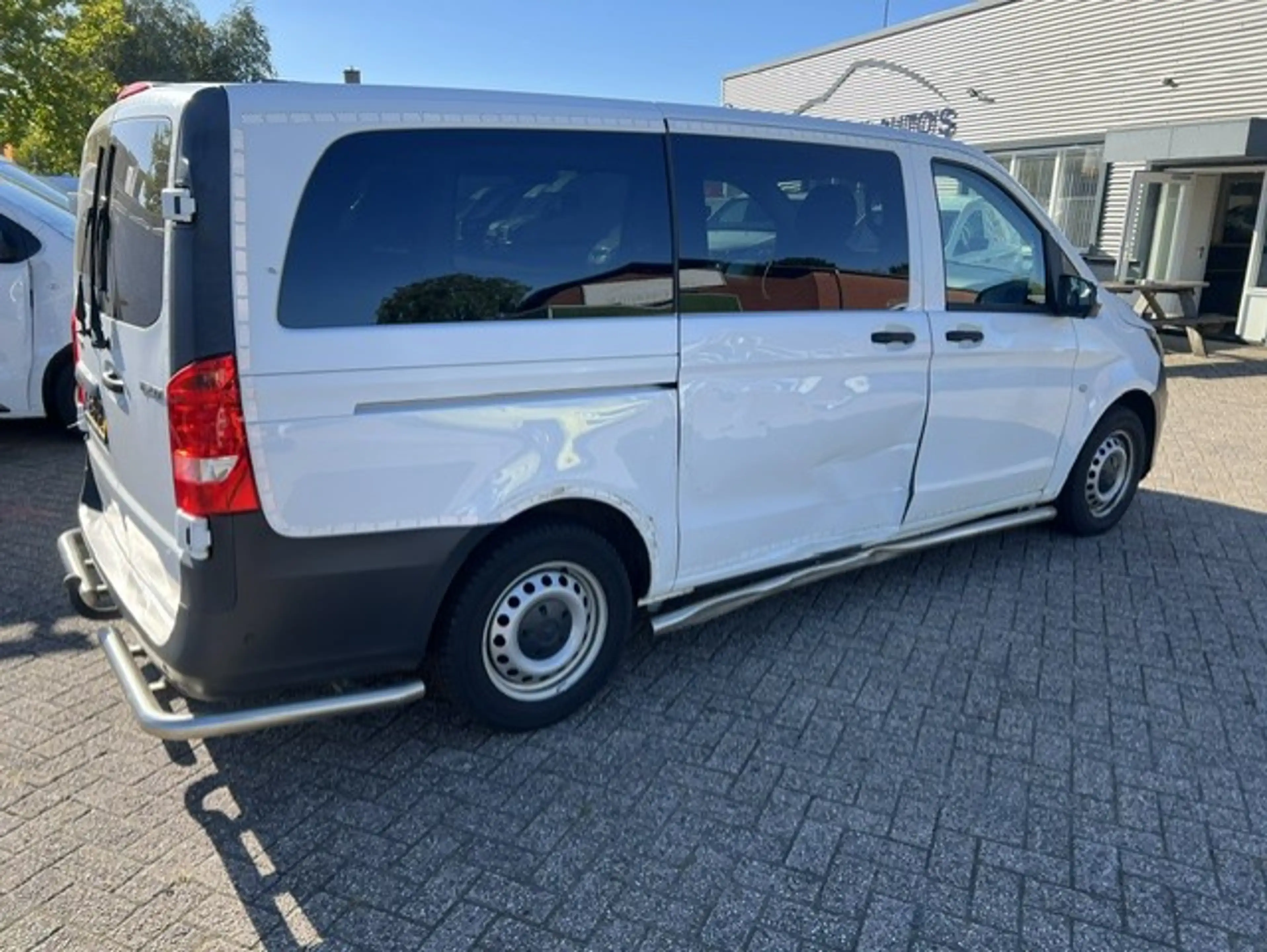 Mercedes-Benz Vito Tourer 116 CDI 120kw autom. Klima PKW BRIEF 8P EUR — photo 4