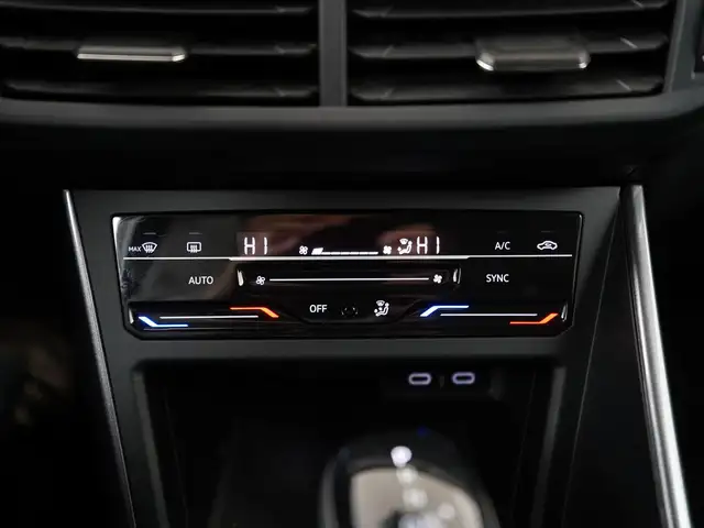 Volkswagen Taigo view 12