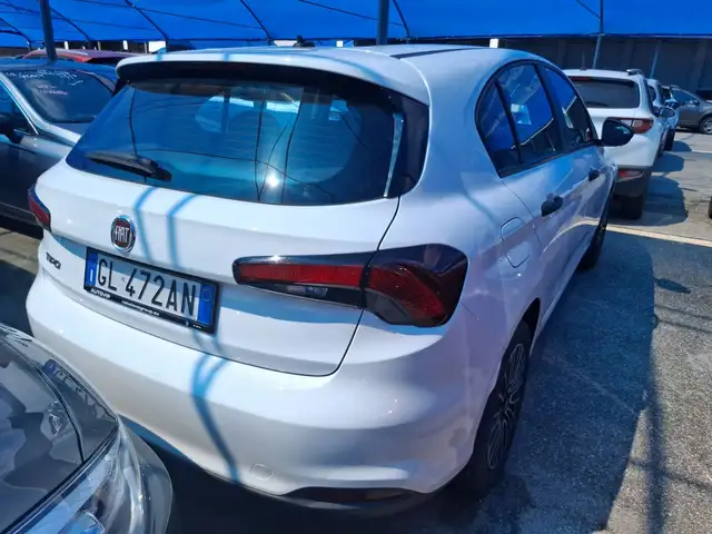 Fiat Tipo view 13