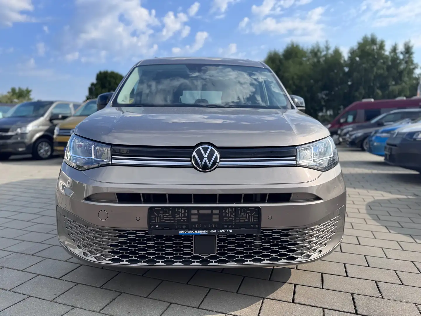 Volkswagen Caddy Life/Navi/Kamera/AHK/GRA/PDC/Alu Beige - 2