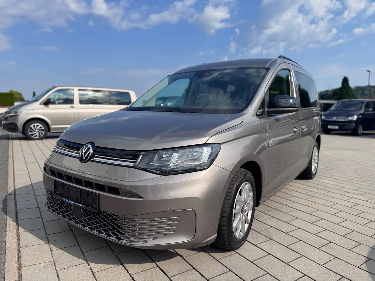 Volkswagen Caddy Life/Navi/Kamera/AHK/GRA/PDC/Alu Beige - 1