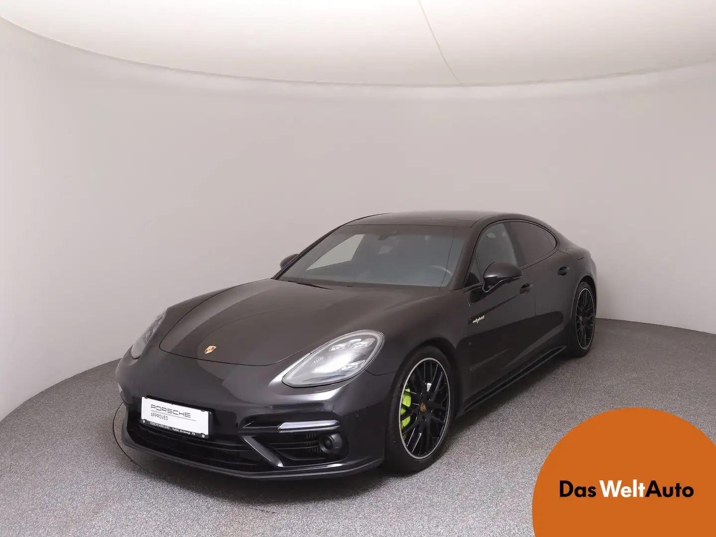 Porsche Panamera Turbo S E-Hybrid Schwarz - 1