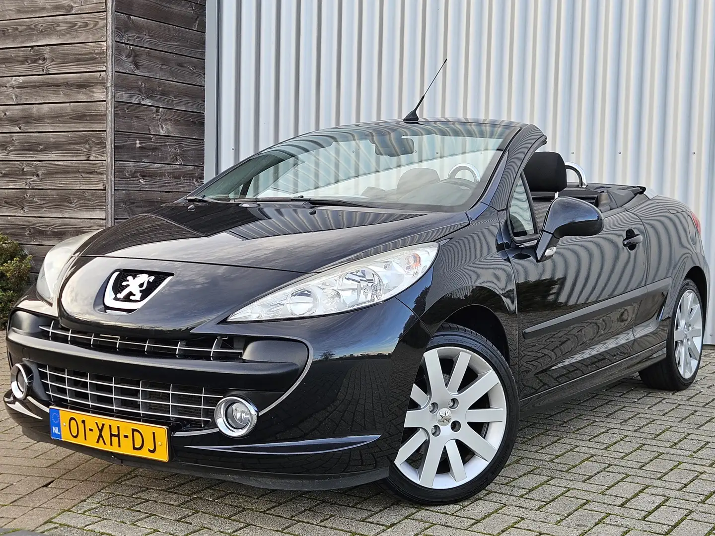 Peugeot 207 CC 1.6 VTi Première /Dealer Onderhouden/Airco! Noir - 1