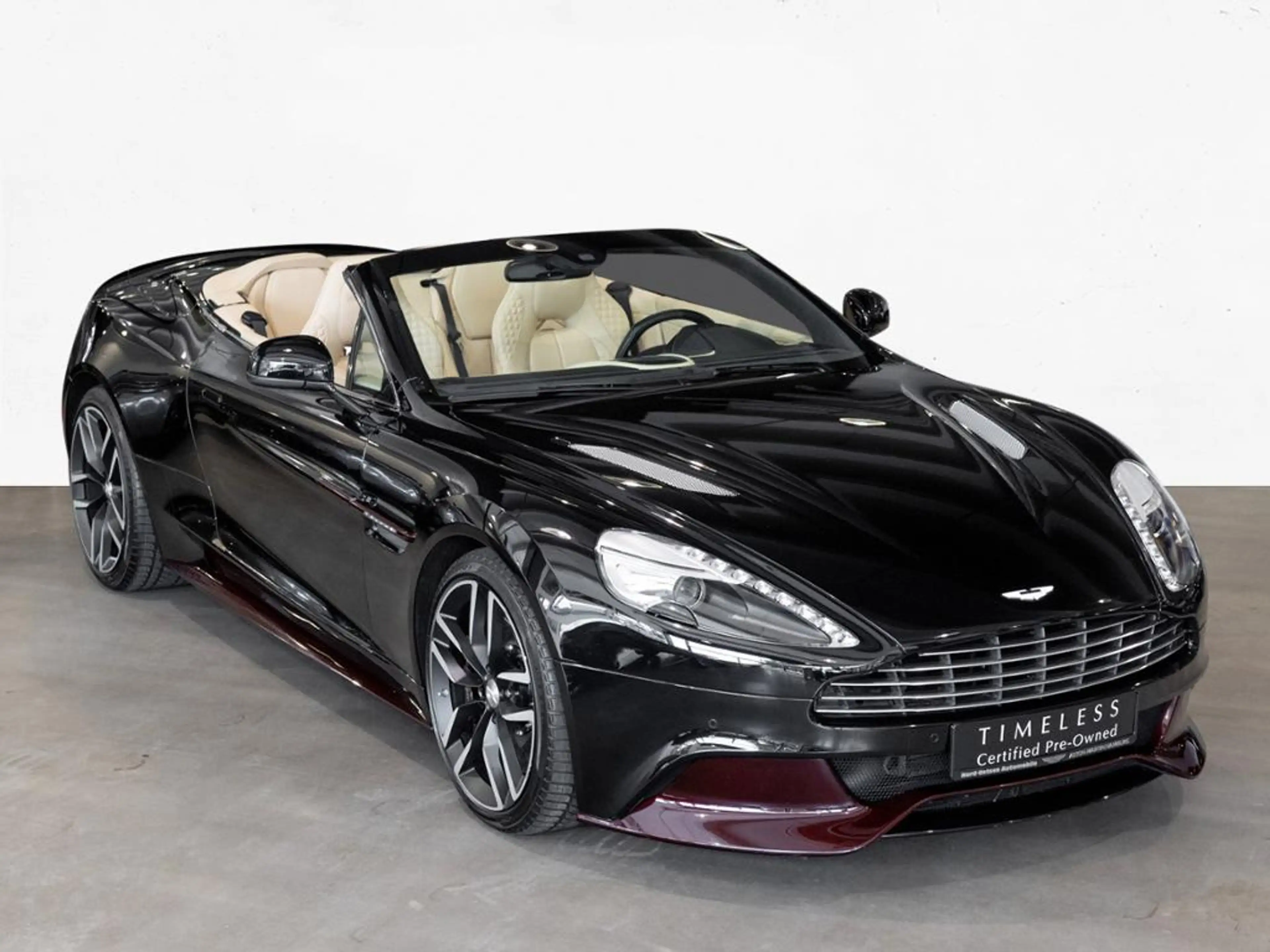 Aston Martin Vanquish Volante Aston Martin Hamburg — photo 15
