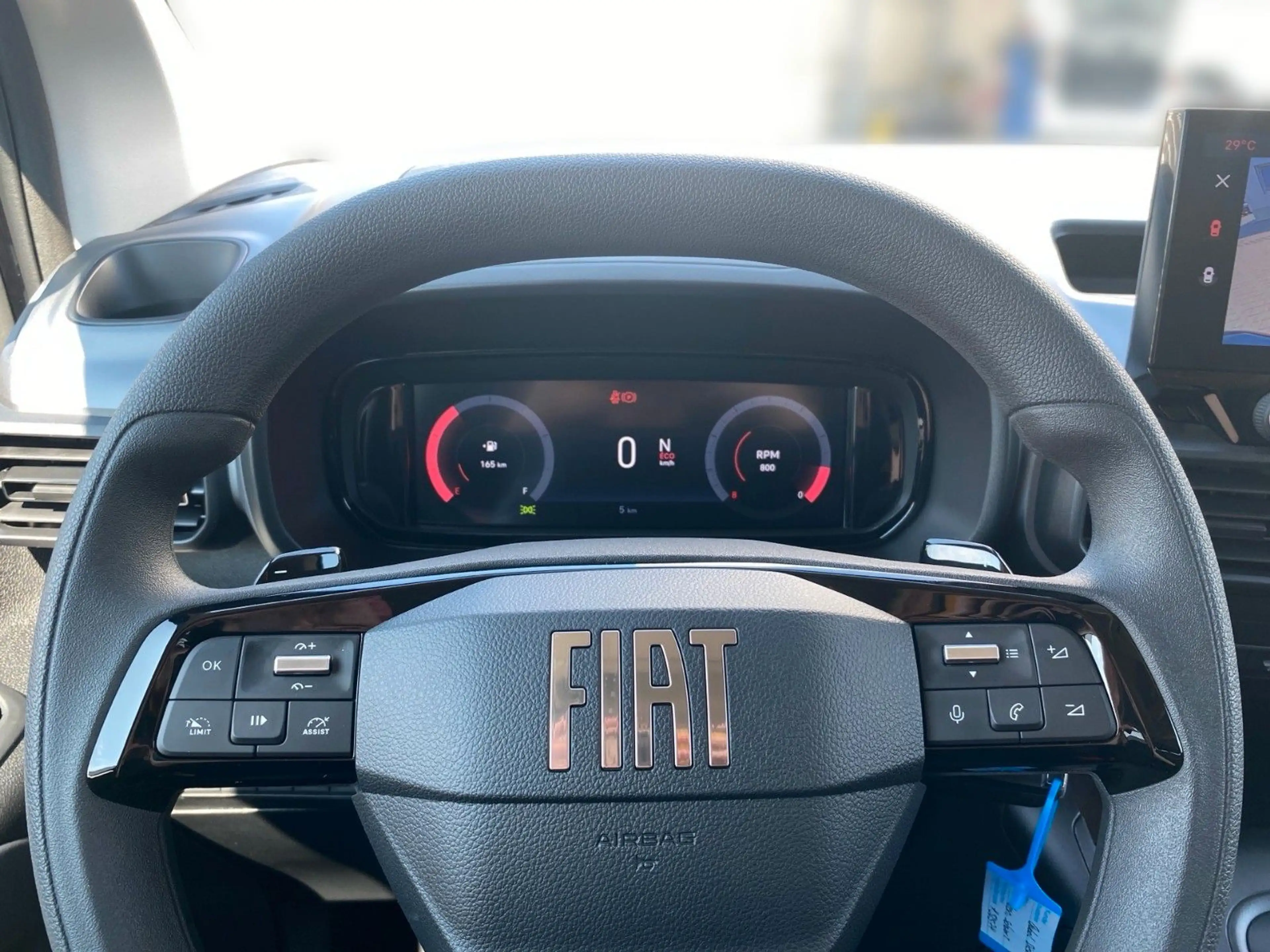 Fiat Qubo L 5-Sitzer L1 1.5 Diesel Icon, Kamera — photo 8