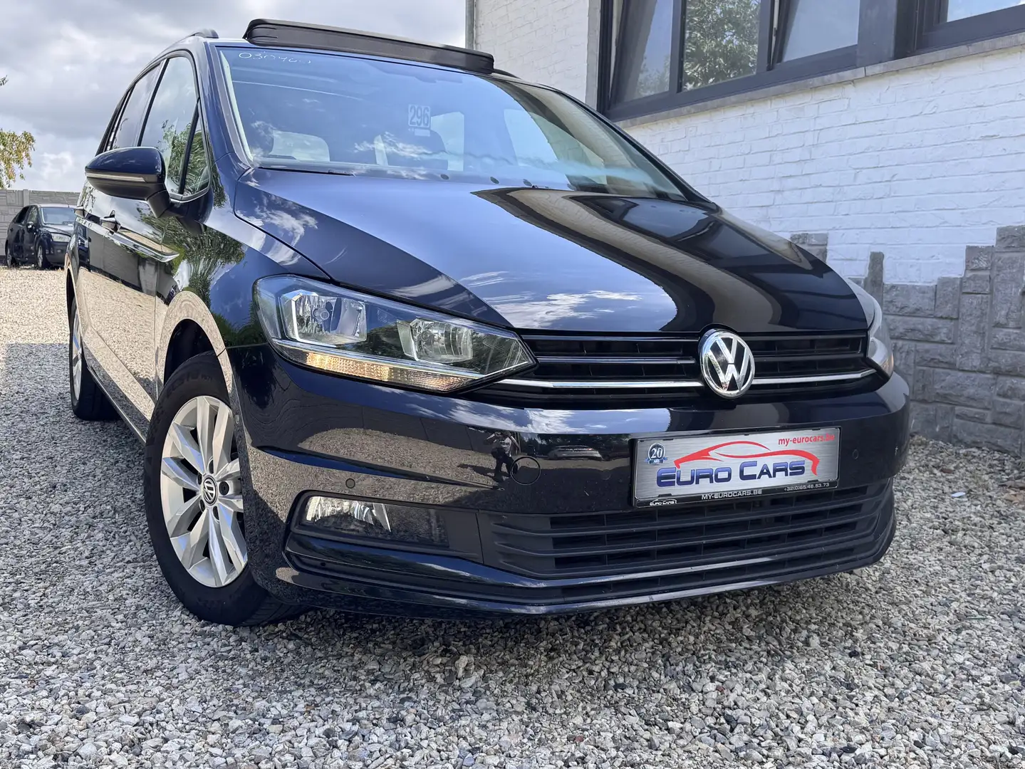 Volkswagen Touran 1.5 TSI ACT Trendline OPF/Toit ouvrant/navi Negro - 2