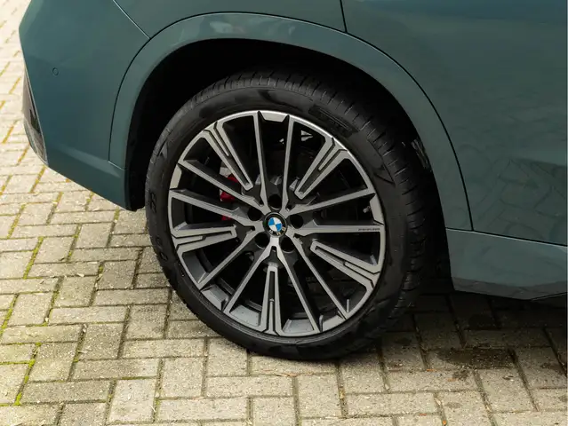 BMW X1 view 14