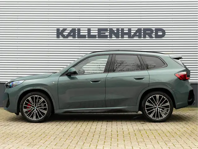 BMW X1 view 7