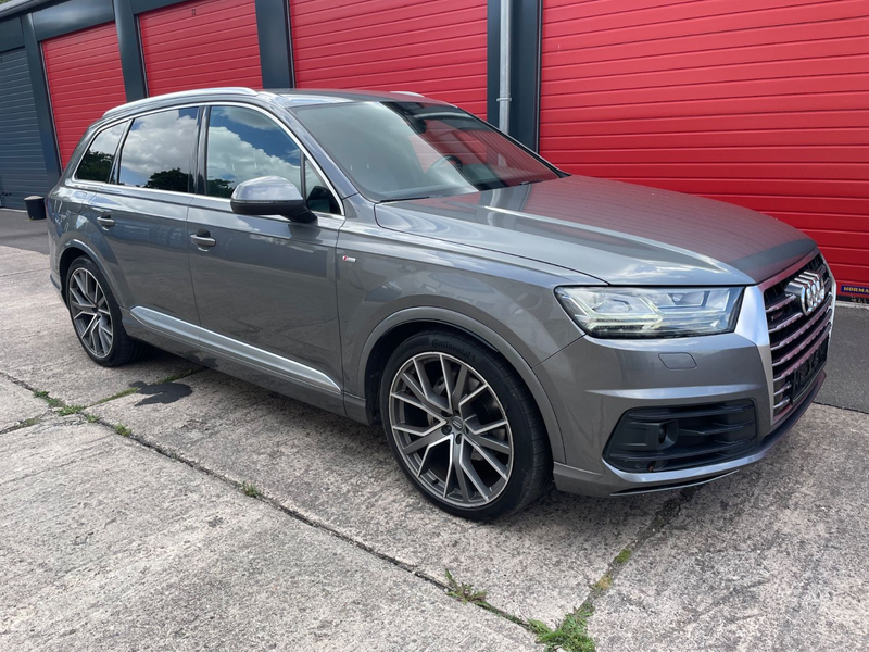 Audi Q7 3.0 TDI ultra quattro S line Sport/Plus — photo 7