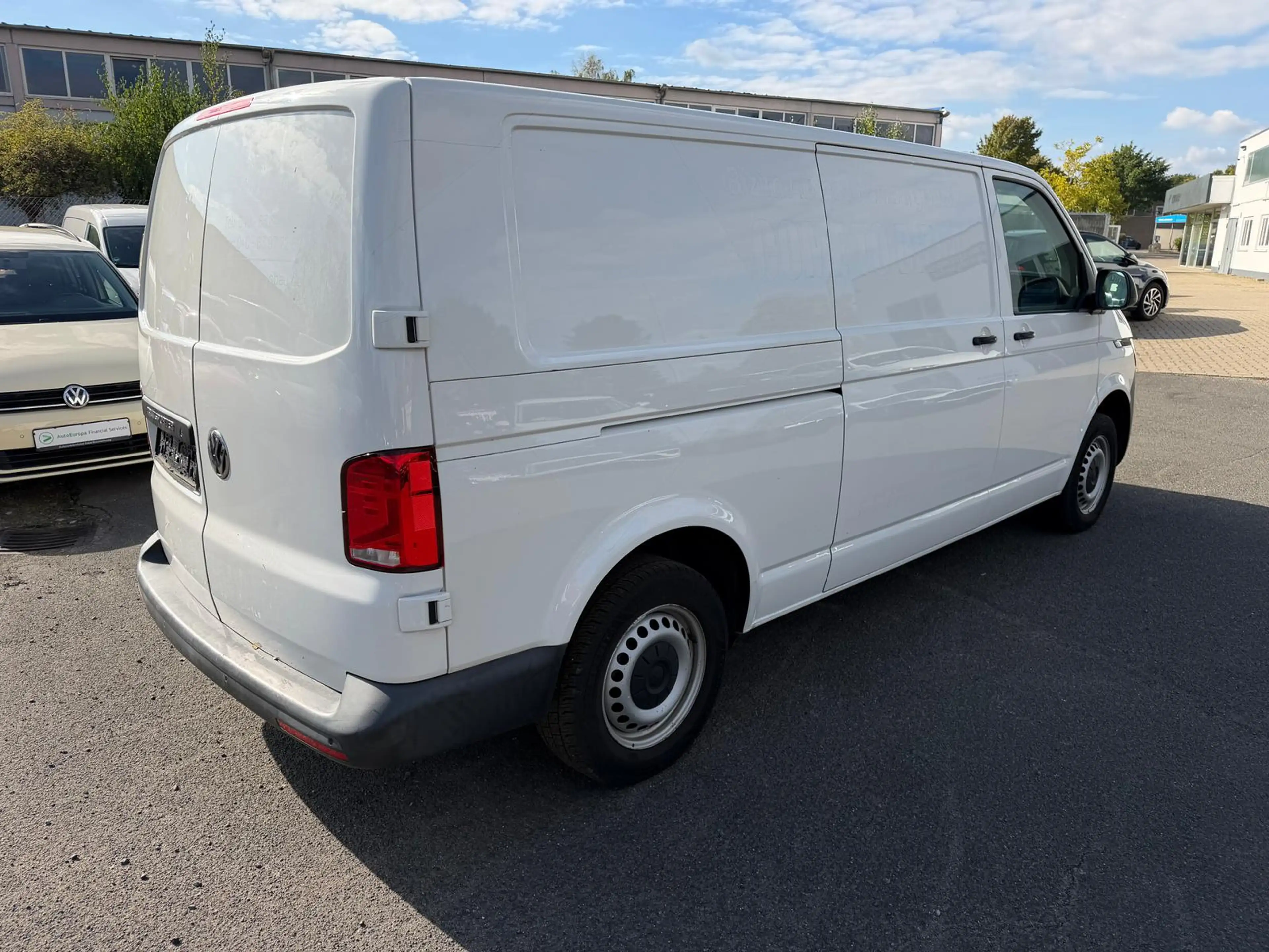 Volkswagen T6.1 Transporter T6.1*Transporter*Lang*Klima*PDC*DAB*LED* — photo 2