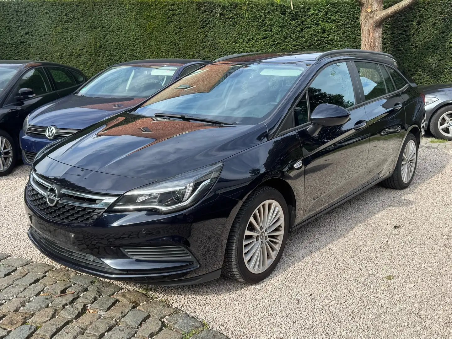 Opel Astra 1.0 Turbo - Airco - Trekhaak - Navi - 86000KM! Blauw - 2